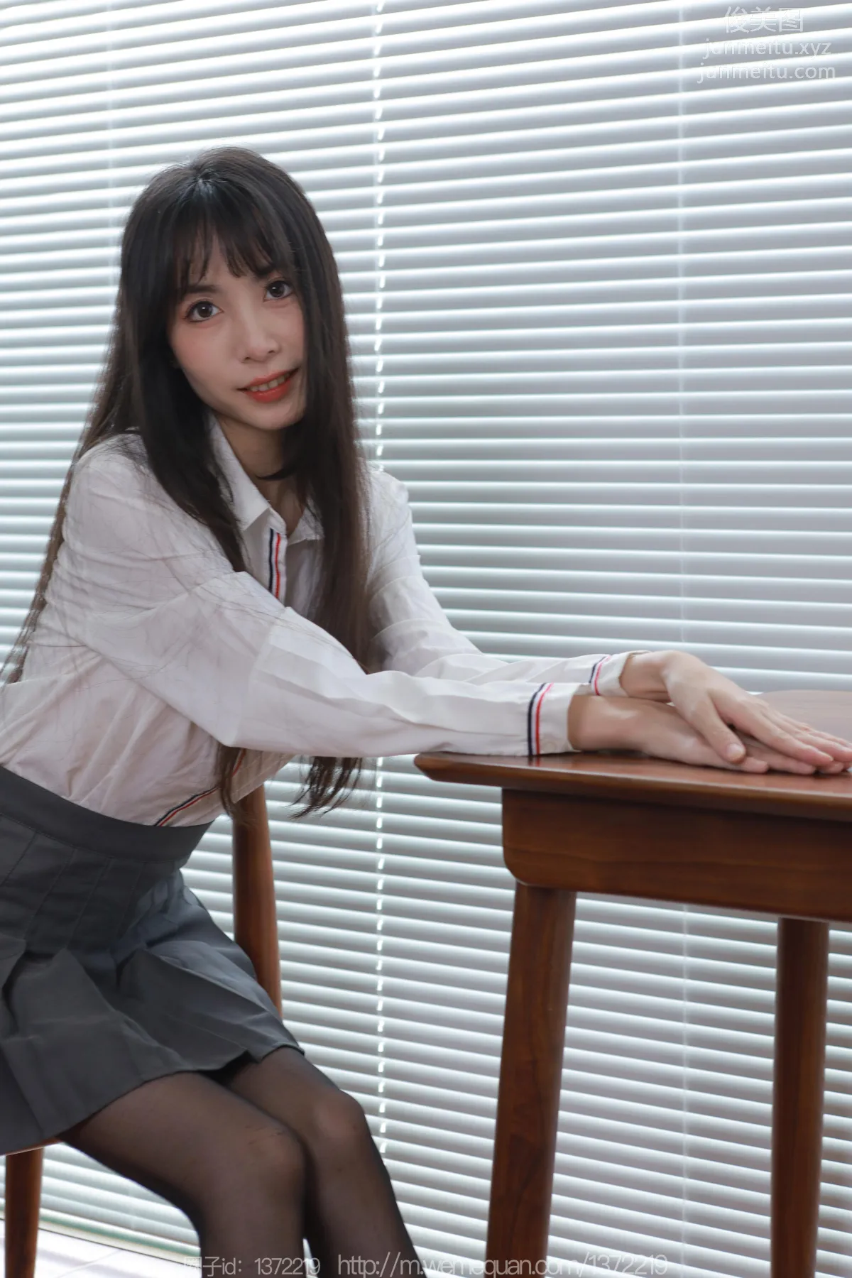 [IESS异思趣向] 2023.09.18 丝享家 1536 团团《长腿百褶裙》[82P] page 55
