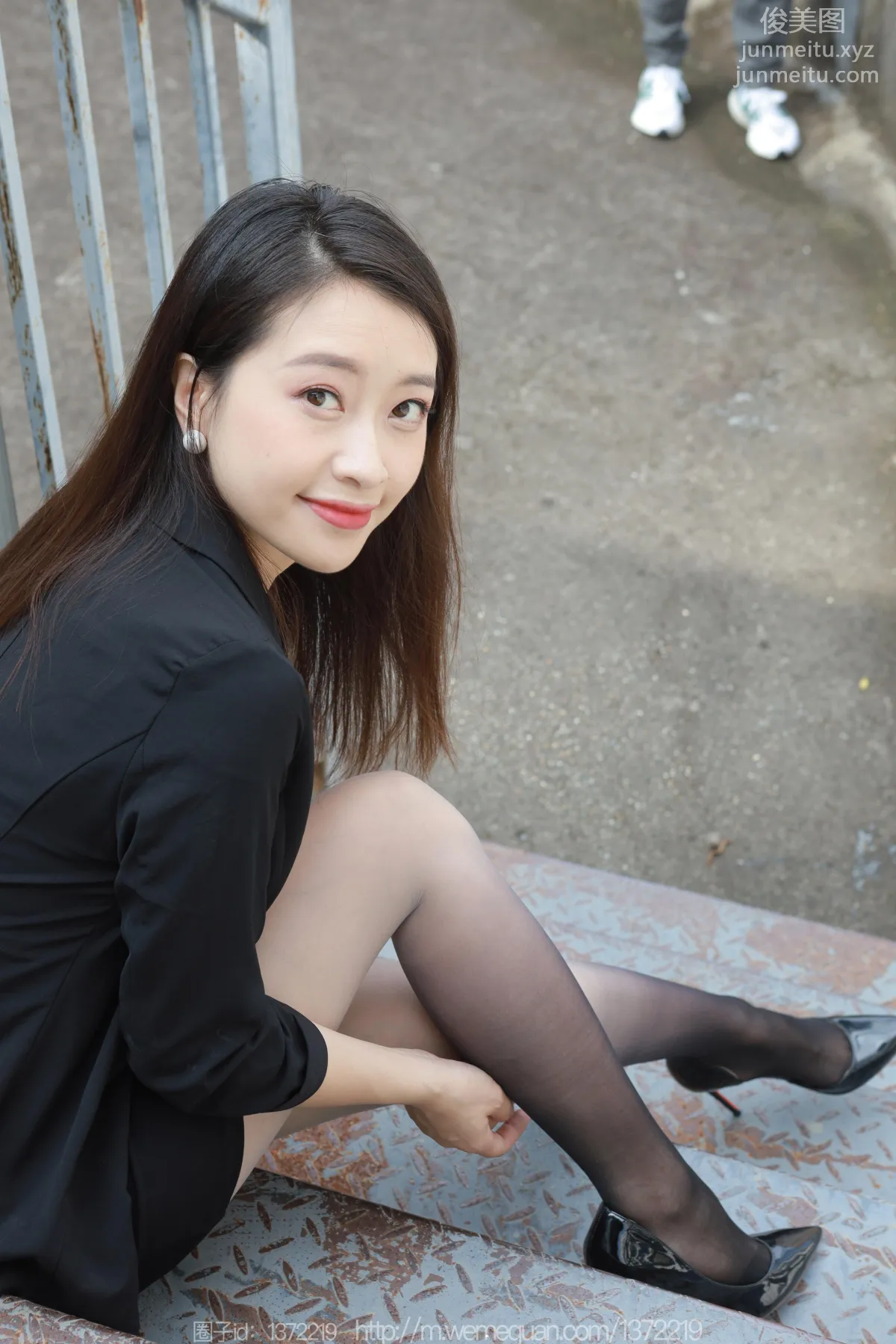 [IESS异思趣向] 2023.09.28 丝享家 1545 小婕《黑白灰渐变》[84P] page 83