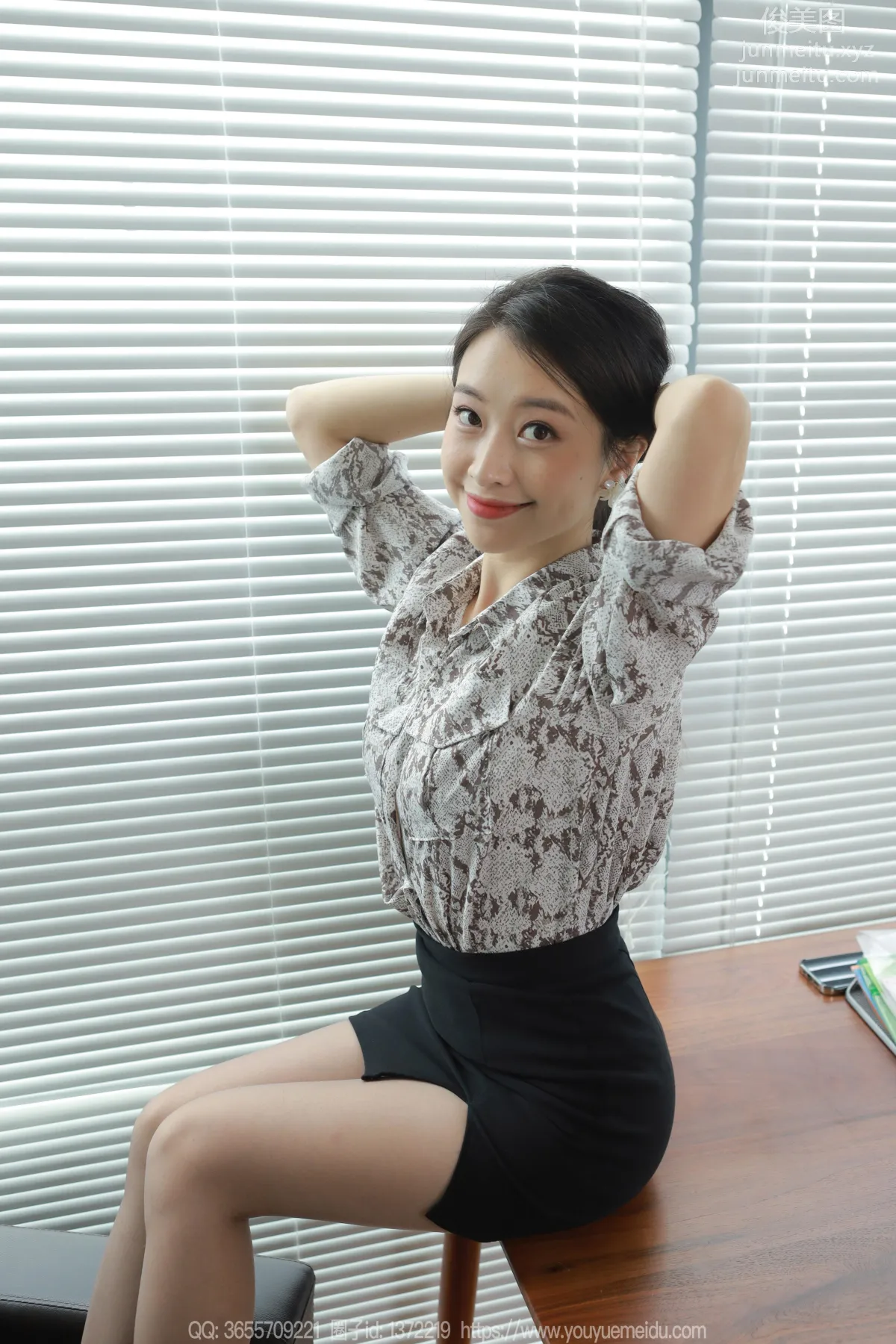 [IESS异思趣向] 2023.10.09 丝享家 1554 小婕《蟒纹衬衣》[89P] page 67