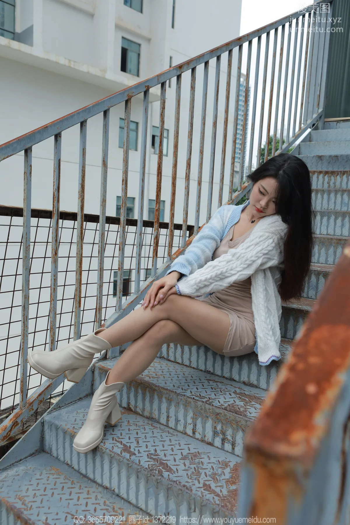 [IESS异思趣向] 2023.10.13 丝享家 1558 兔兔《亲密女友》[86P] page 3