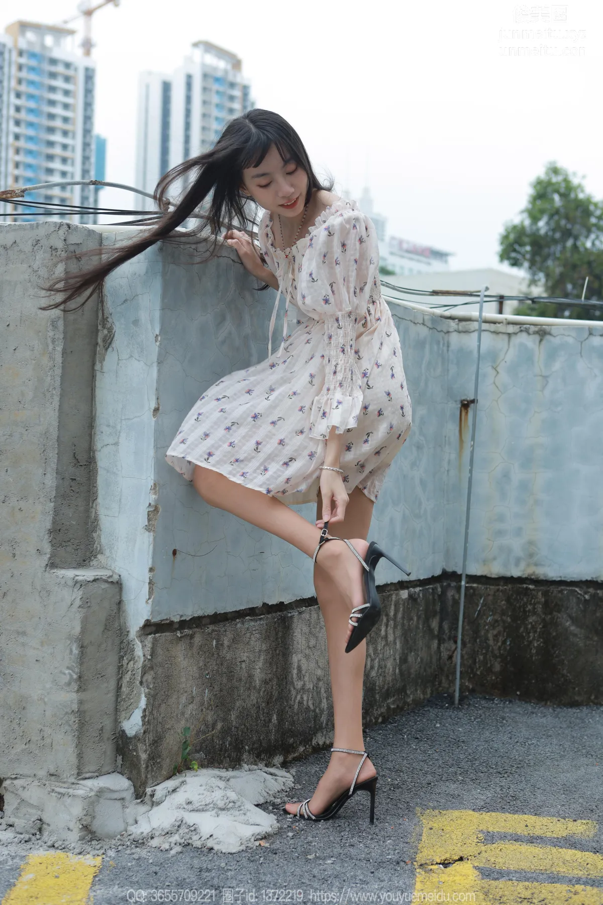[IESS异思趣向] 2023.10.15 丝享家 1559 团团《风吹裙子》[83P] page 5