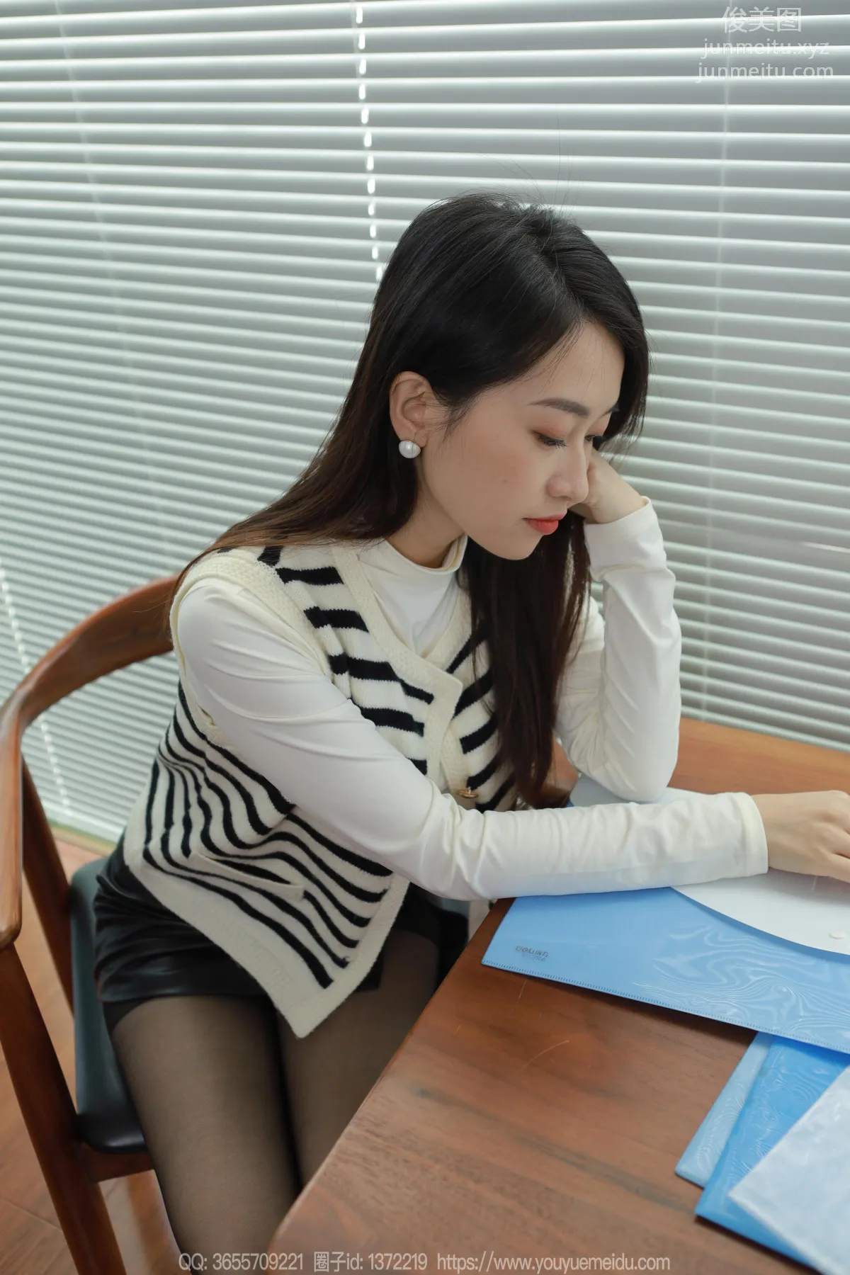 [IESS异思趣向] 2023.11.20 丝享家 1590 小婕《工作白加黑》[84P] page 19