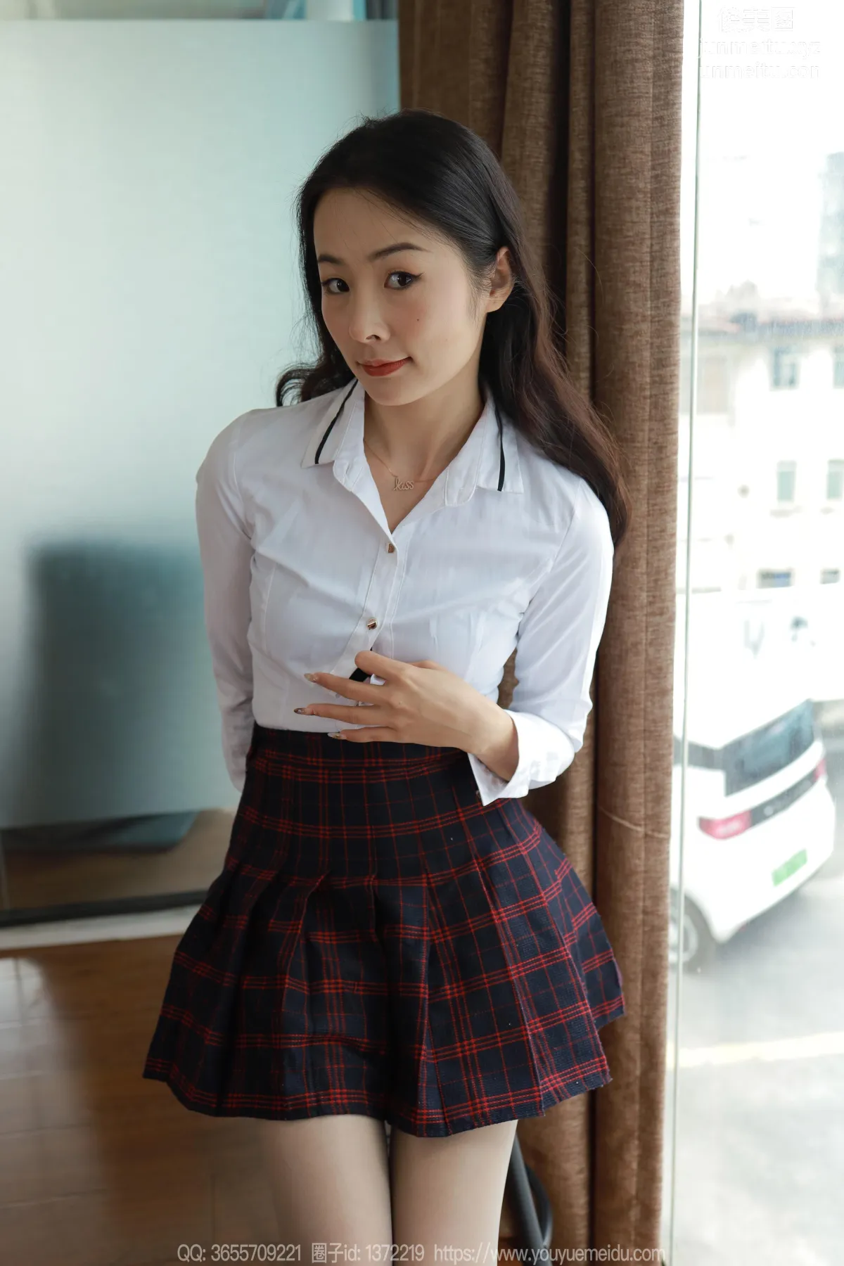 [IESS异思趣向] 2023.12.03 丝享家 1601 小金《挺拔有力》[79P] page 4