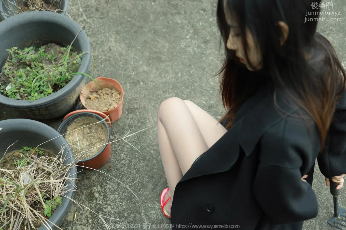 [IESS异思趣向] 2023.12.06 丝享家 1604 美子《黑衣园丁》[81P] page 28