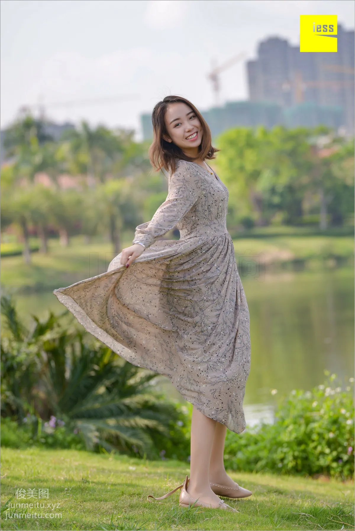[IESS异思趣向] 2018.09.03 MF.004 馨月 page 54