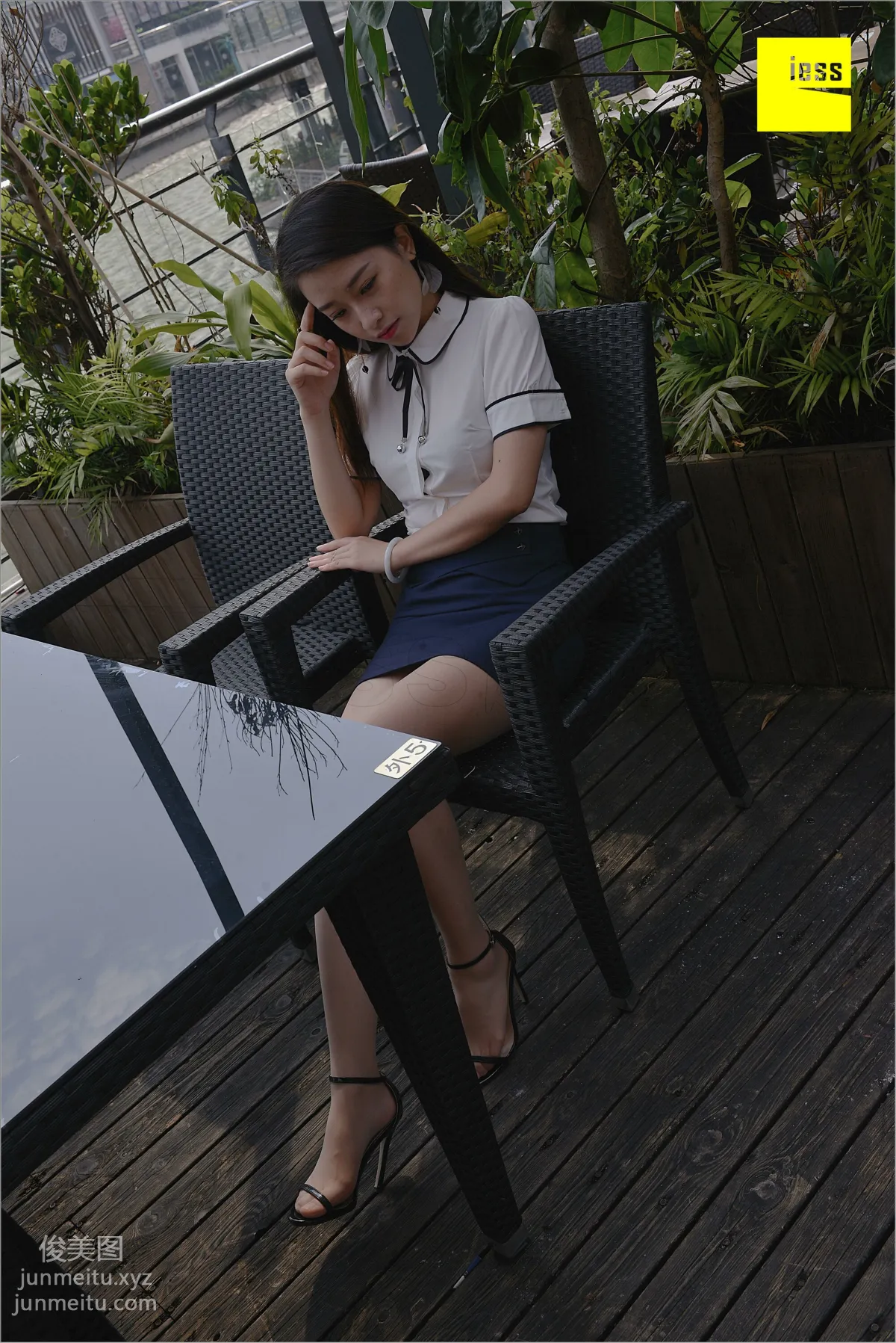 [IESS异思趣向] 2018.09.14 MF.008 小婕 page 37