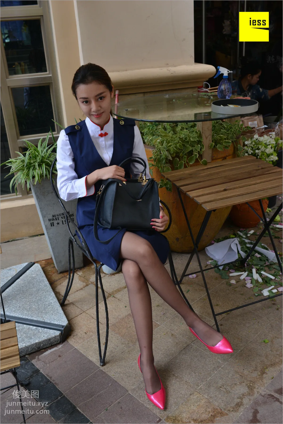 [IESS异思趣向] 2018.09.24 MF.011 晶晶 page 19