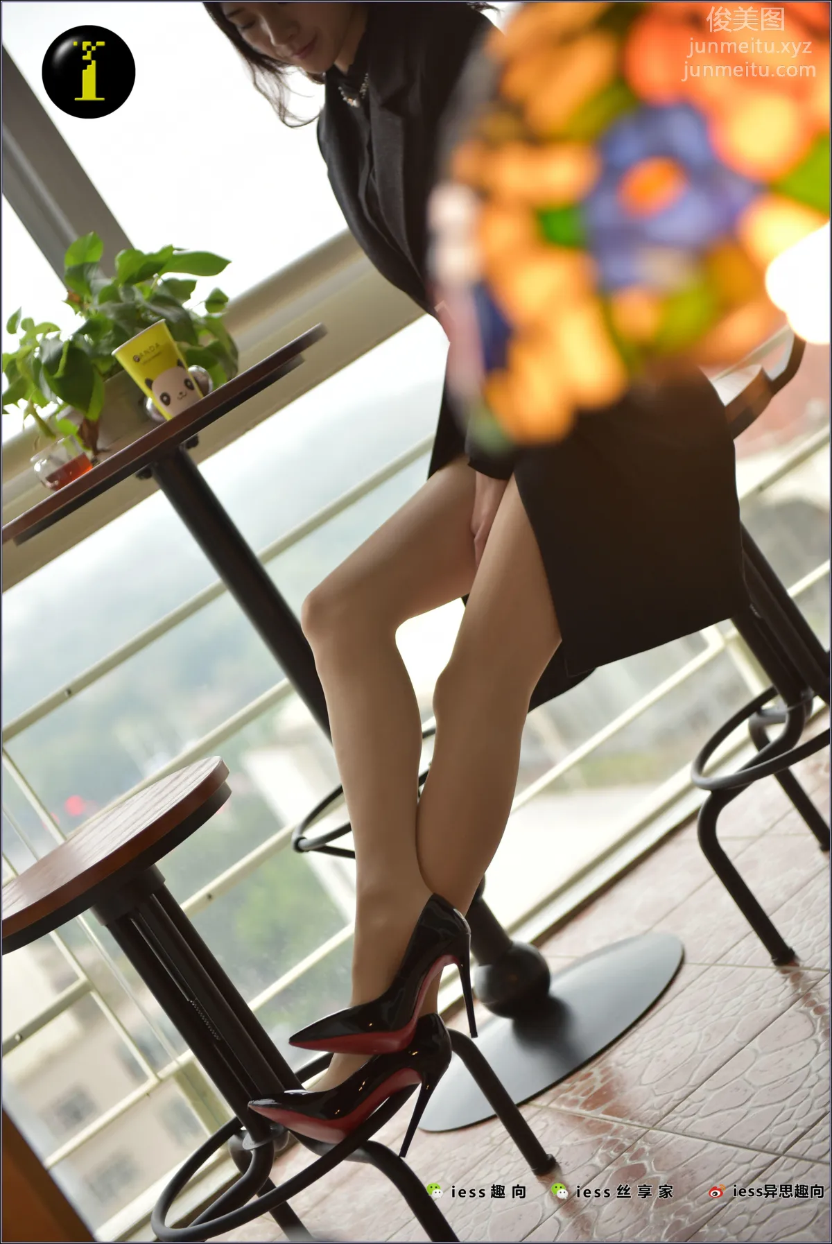 [IESS异思趣向] 普惠集 019 小六 经典裸氨肉色油亮丝第二集 page 4