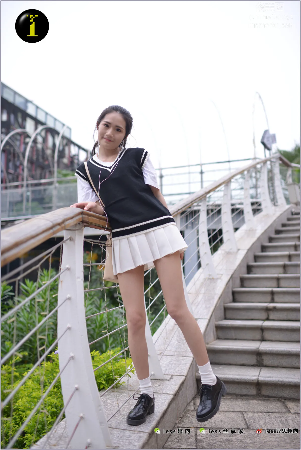 [IESS异思趣向] 普惠集 030 幸子 光腿 page 32
