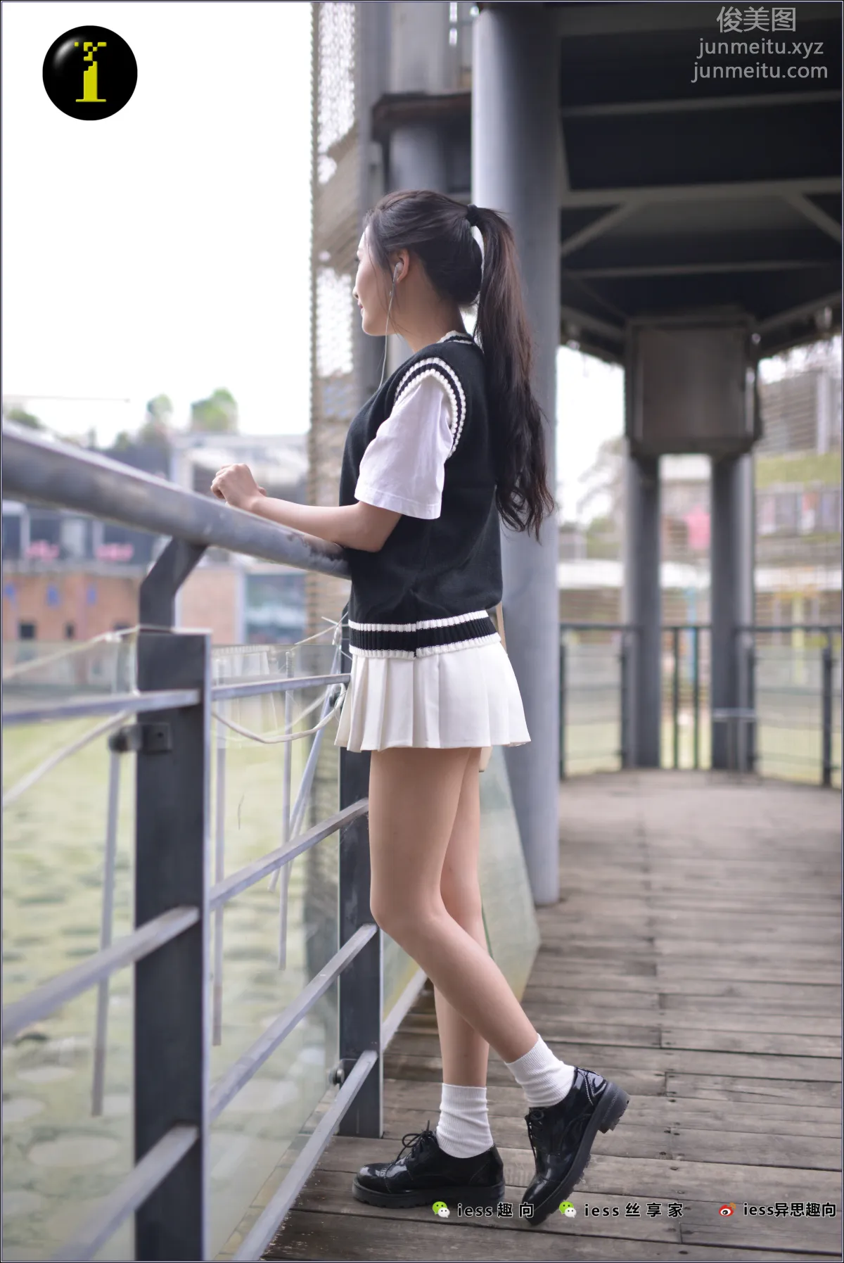 [IESS异思趣向] 普惠集 030 幸子 光腿 page 44