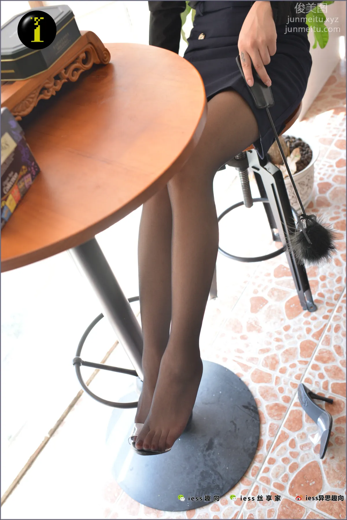 [IESS异思趣向] 普惠集 049 表妹职业黑凉拖特写I page 21