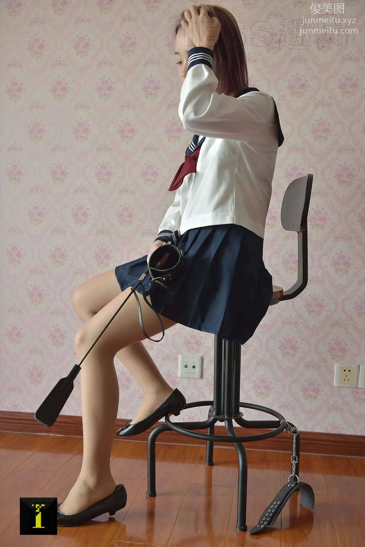 [IESS异思趣向] 普惠集 111 馨月-小皮鞭 [82P] page 35