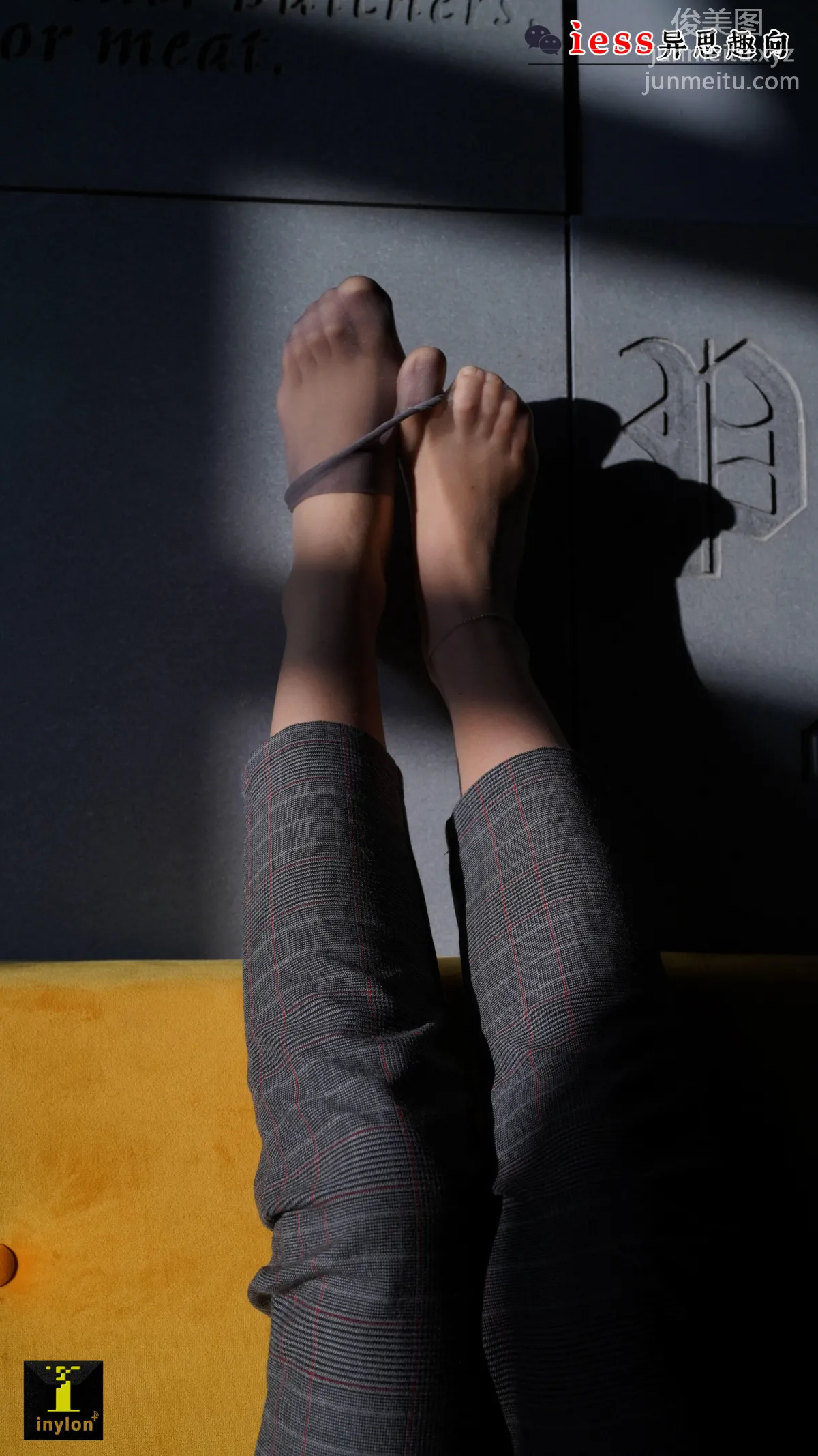 [IESS异思趣向] 普惠集 132-格格 精彩的短灰丝特写 page 67