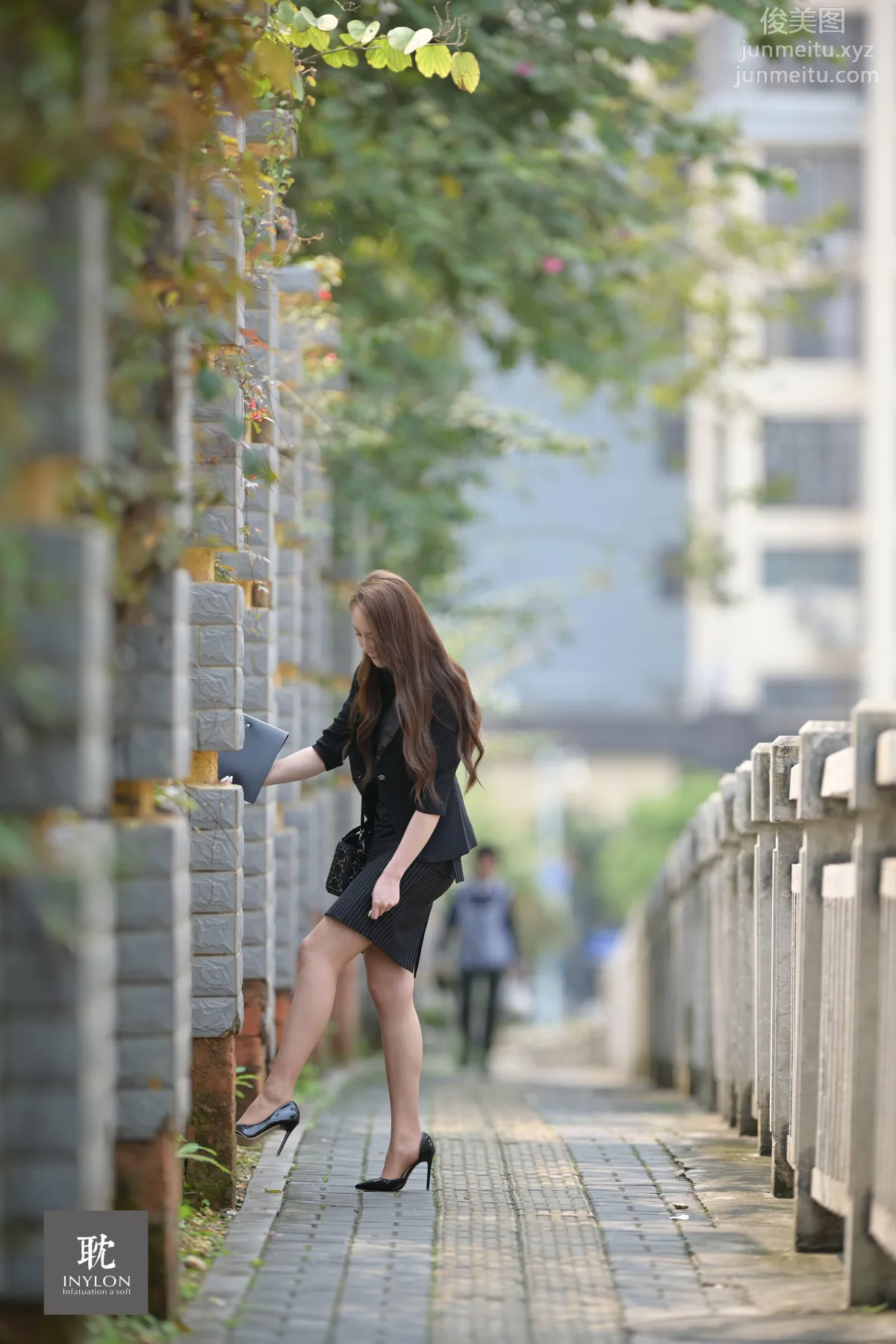 [IESS异思趣向] 普惠集 177特别版- 跟拍上班的云芝 [73P] page 68