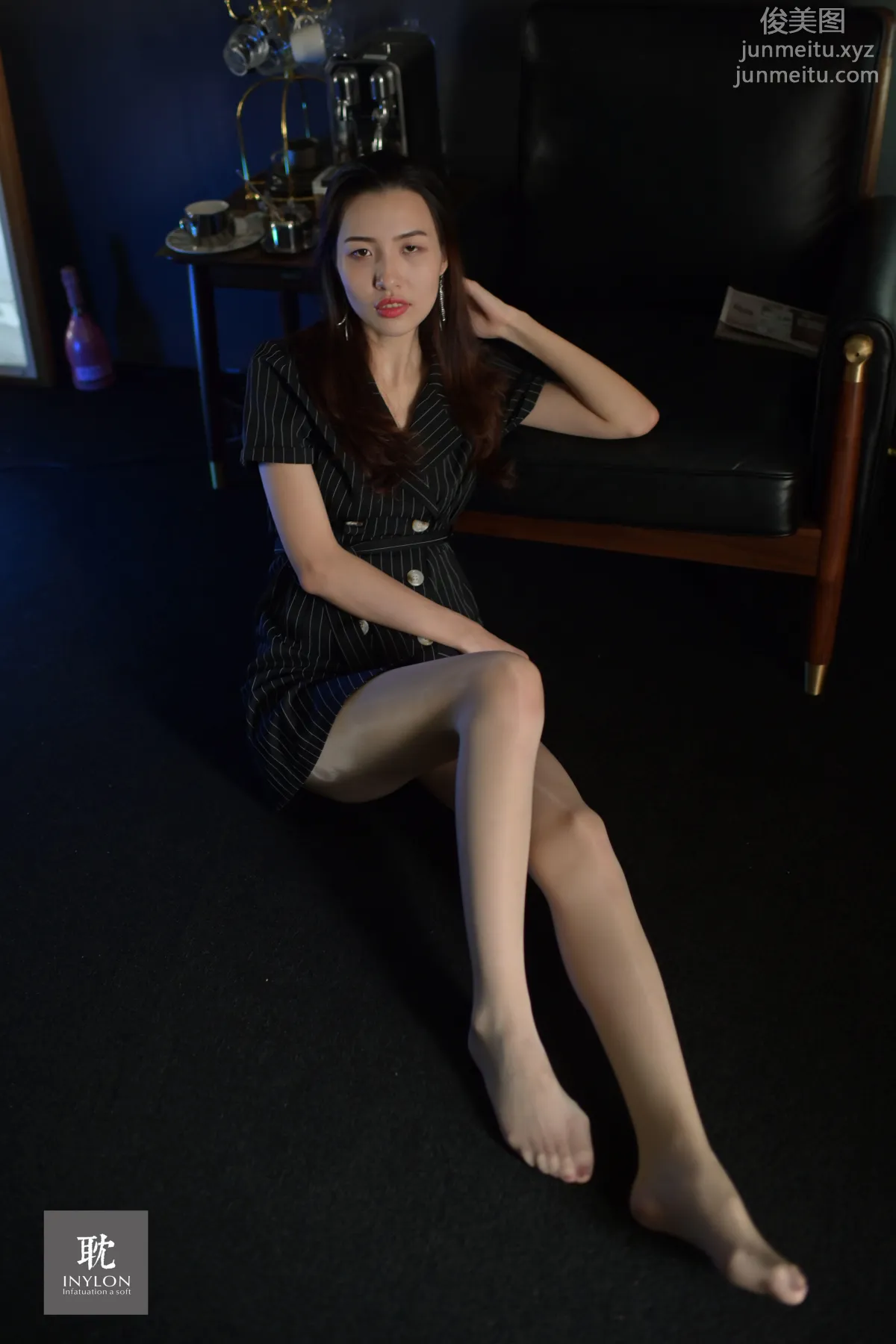 [IESS异思趣向] 普惠集 181-大妞的马油袜II [82P] page 40