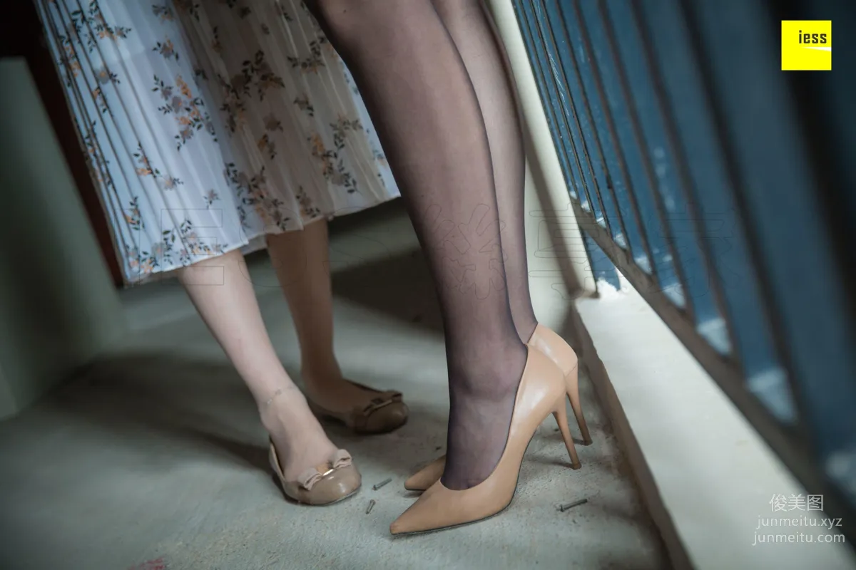 [IESS异思趣向] 2018.11.27《魔鬼周三》特刊44期：云芝、佳佳- 销售的肉丝女客户 page 36