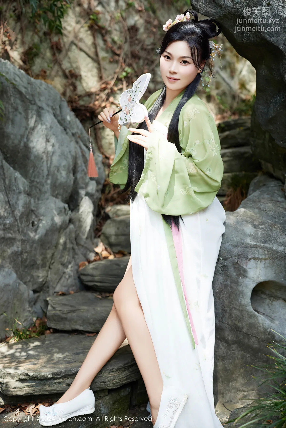 [Xiuren秀人网]2024.09.14 NO.9162 麦田 page 3