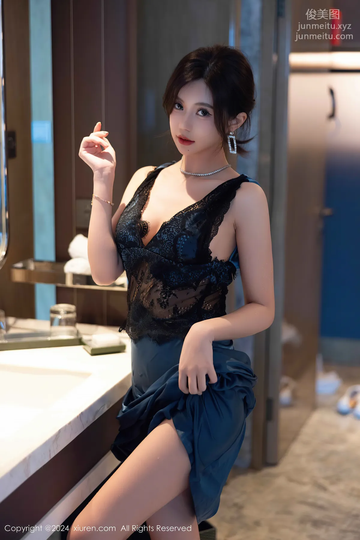 [Xiuren秀人网]2024.10.18 NO.9310 绮里嘉ula page 73