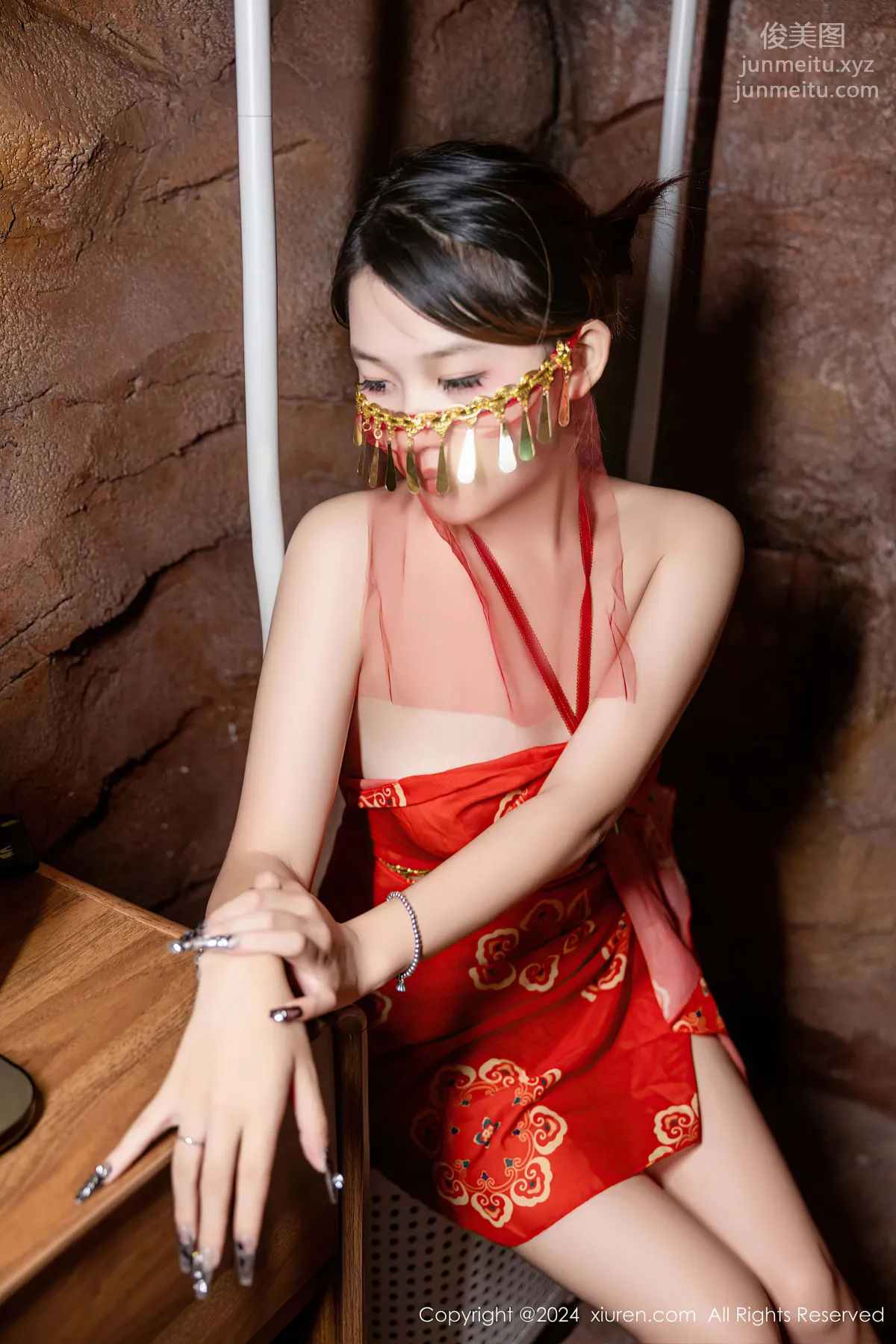 [Xiuren秀人网]2024.10.22 NO.9323 吴婷婉 page 9