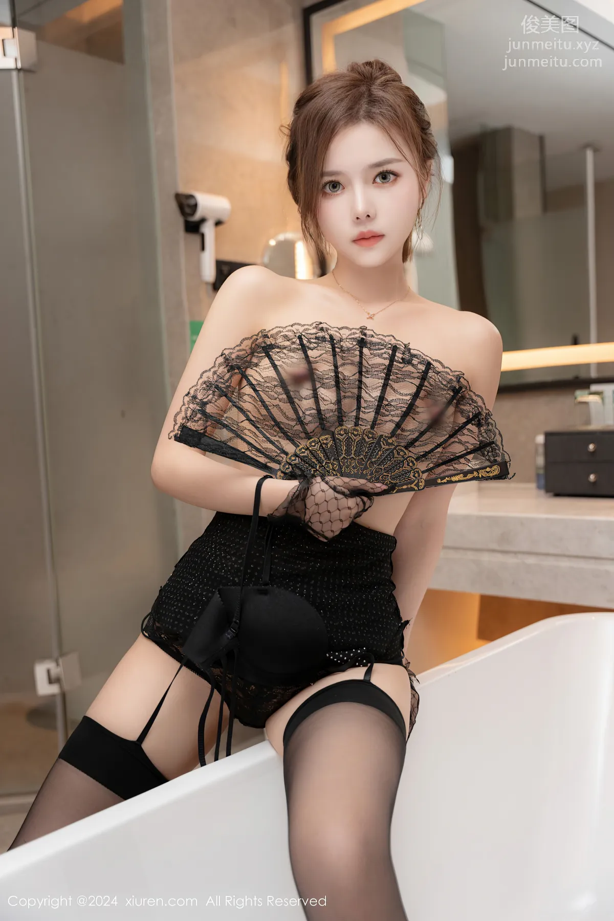 [Xiuren秀人网]2024.12.11 NO.9582 拍黄瓜girl page 53