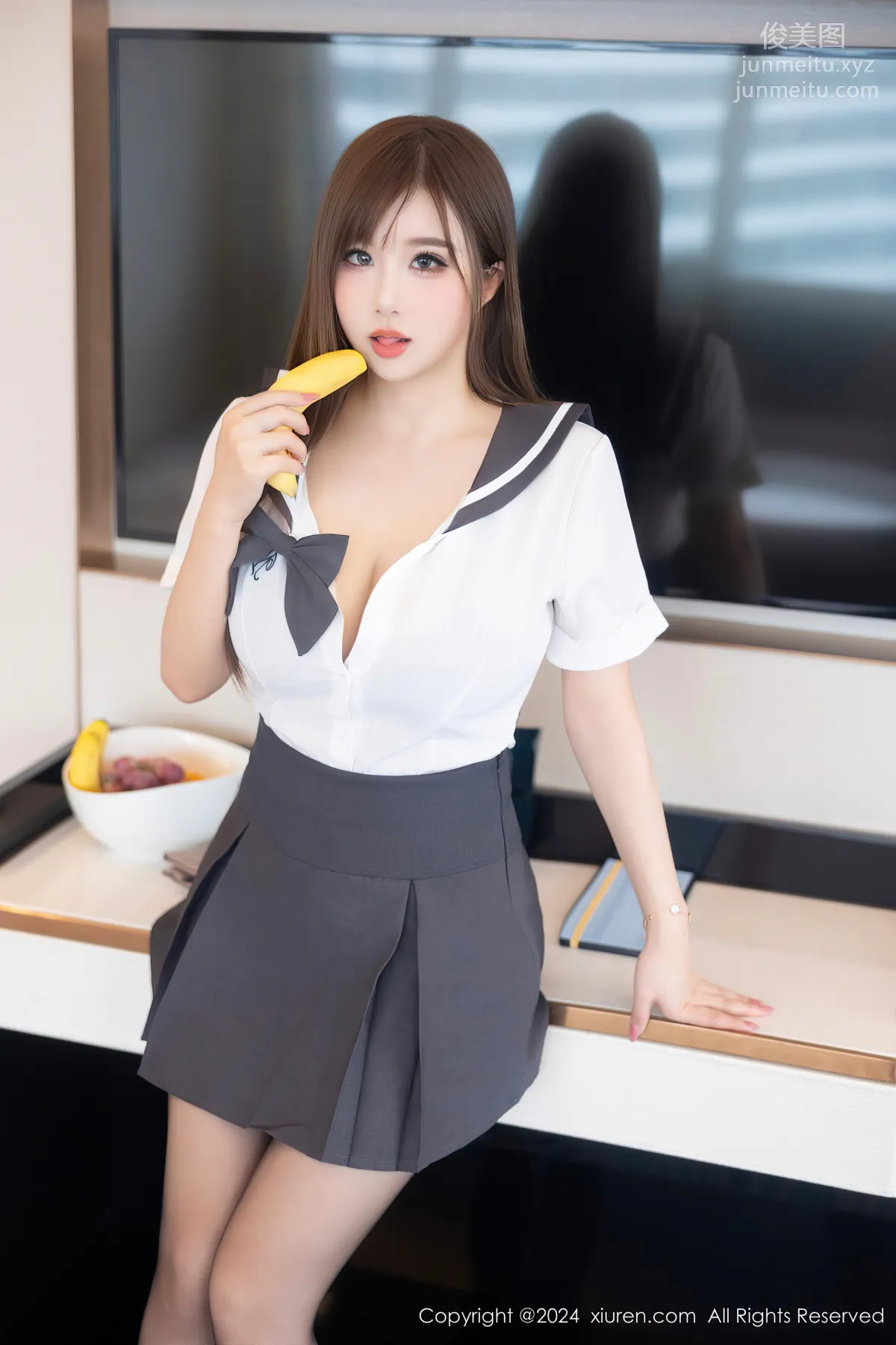 [Xiuren秀人网]2024.12.26 NO.9663 小肉肉咪 page 8