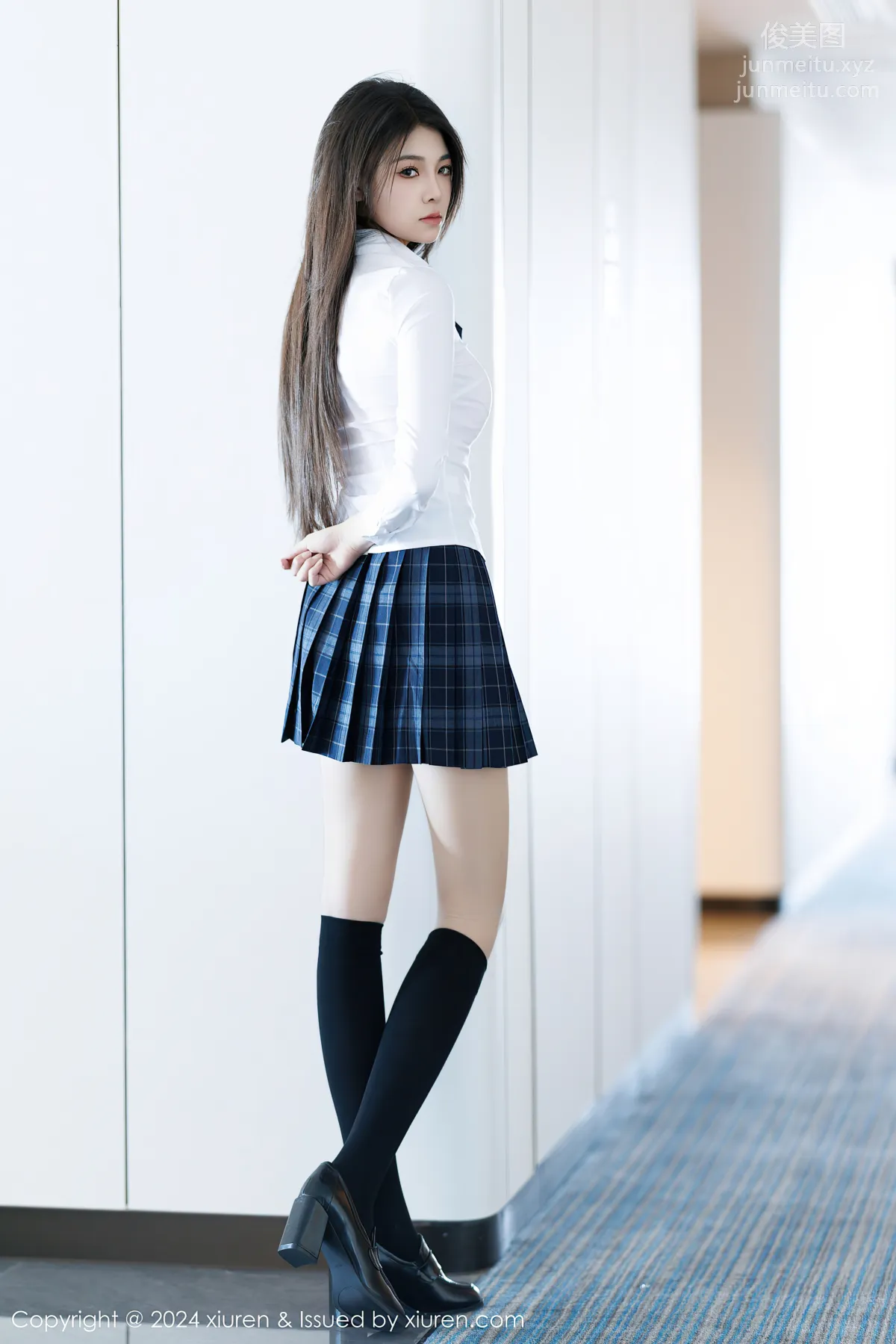 [Xiuren秀人网]2024.12.30 NO.9682 初梦瑶 page 3