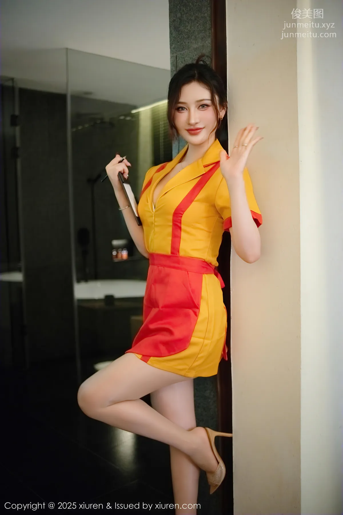 [Xiuren秀人网]2025.01.02 NO.9695 蕾蕾醒了没 page 3