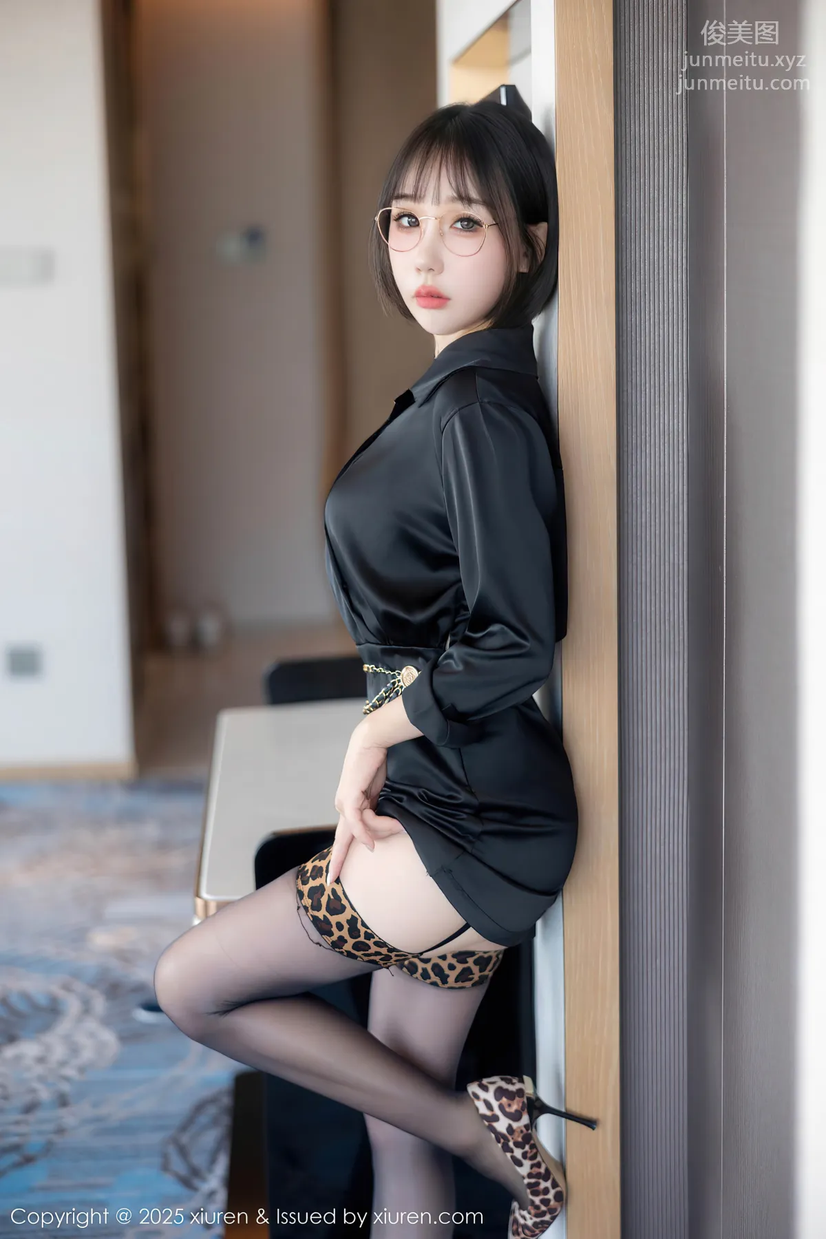 [Xiuren秀人网]2025.01.03 NO.9701 波巧酱 page 2