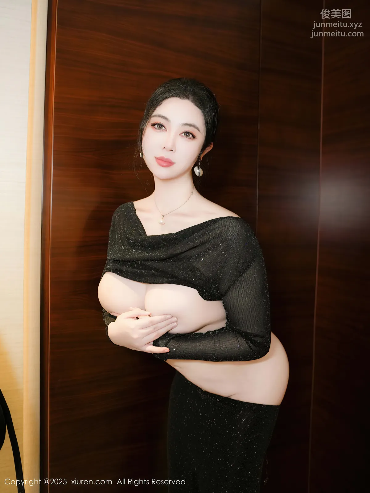 [Xiuren秀人网]2025.01.08 NO.9725 风景尤美 page 34