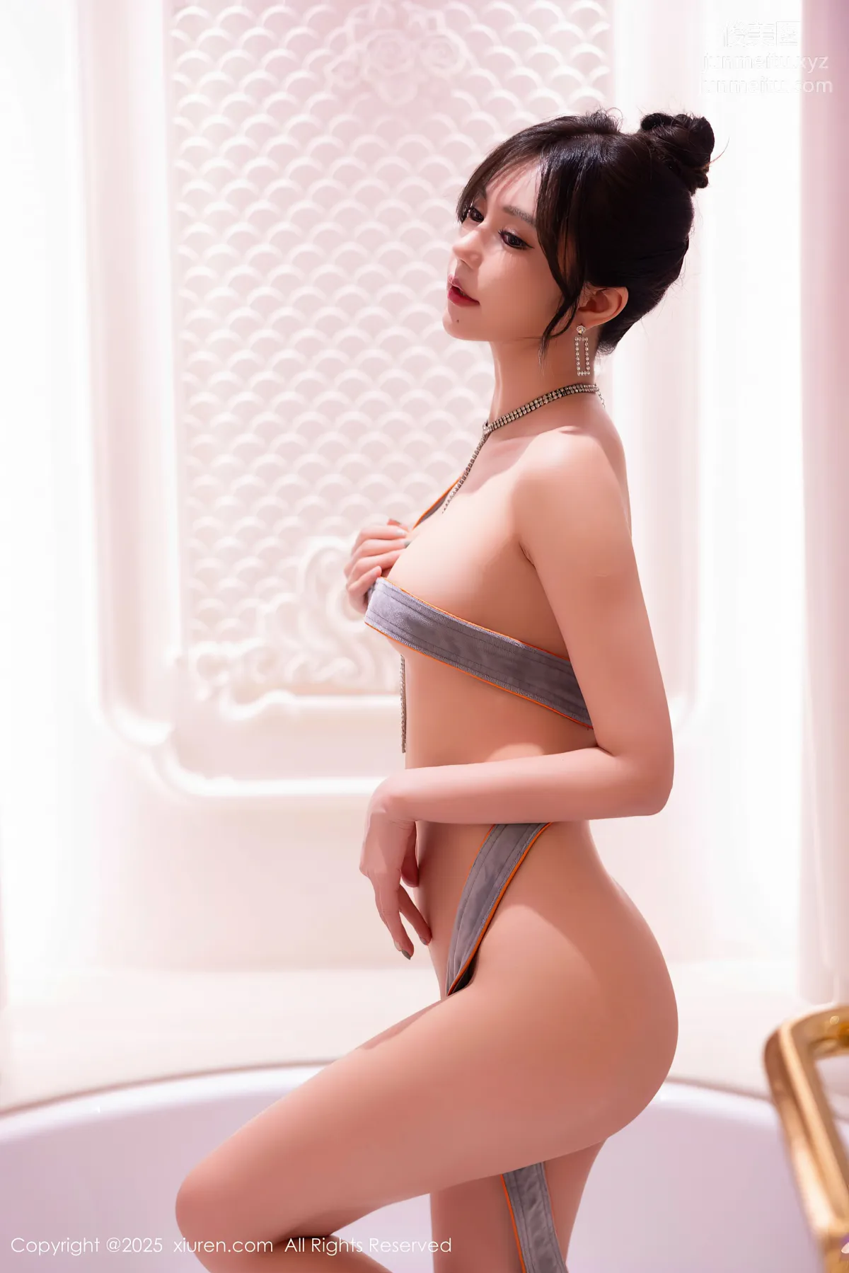 [Xiuren秀人网]2025.01.10 NO.9739 绮里嘉ula page 76