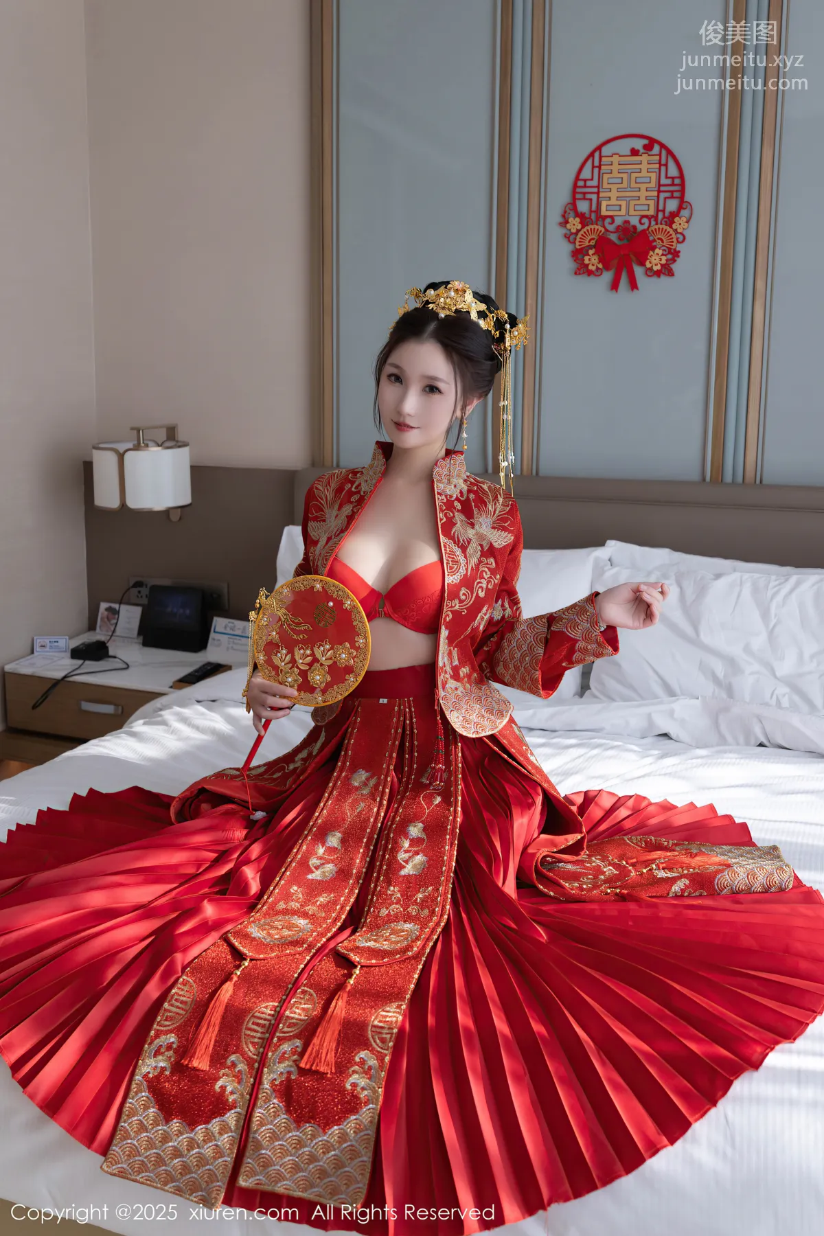 [Xiuren秀人网]2025.01.24 NO.9811 杏子Yada page 32
