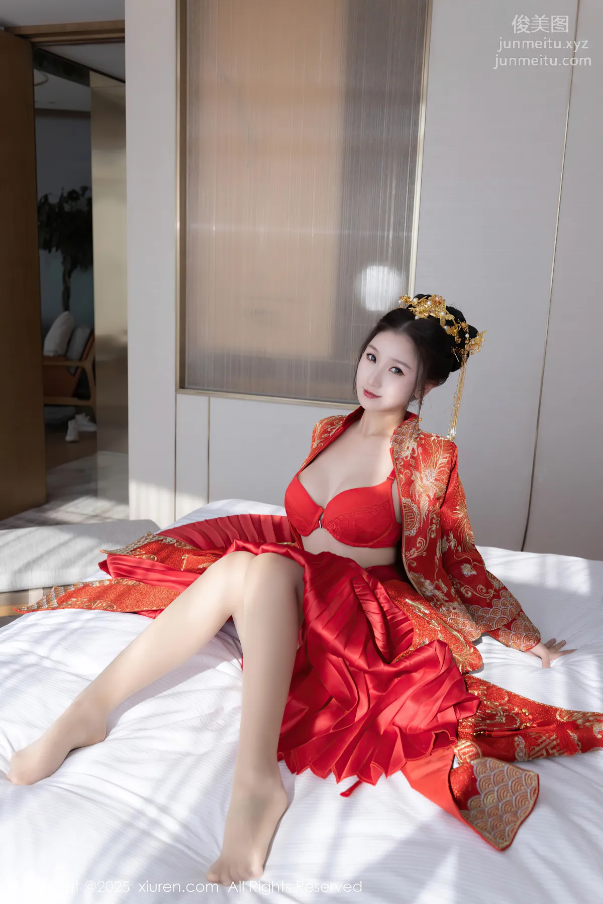 [Xiuren秀人网]2025.01.24 NO.9811 杏子Yada page 34