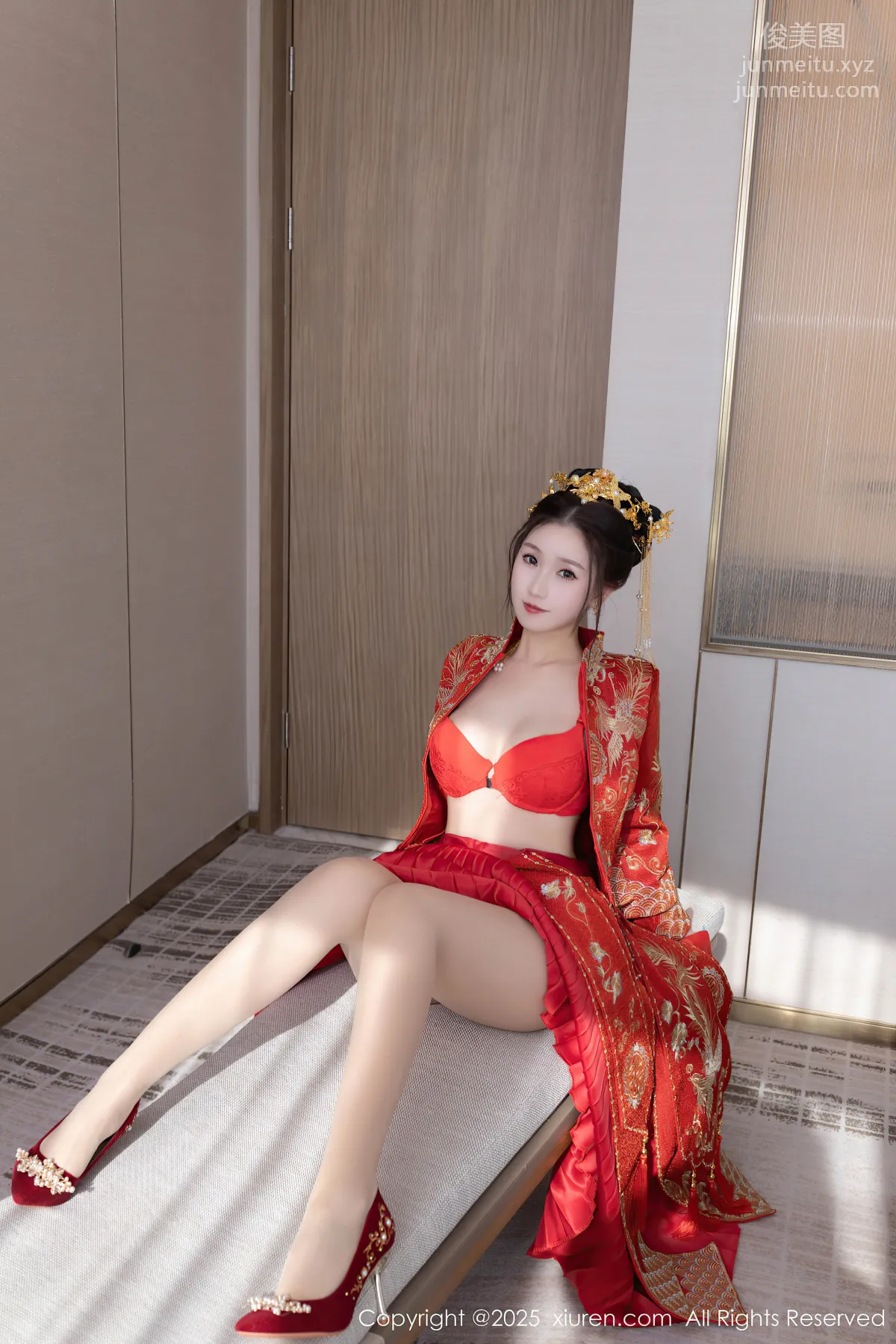 [Xiuren秀人网]2025.01.24 NO.9811 杏子Yada page 42