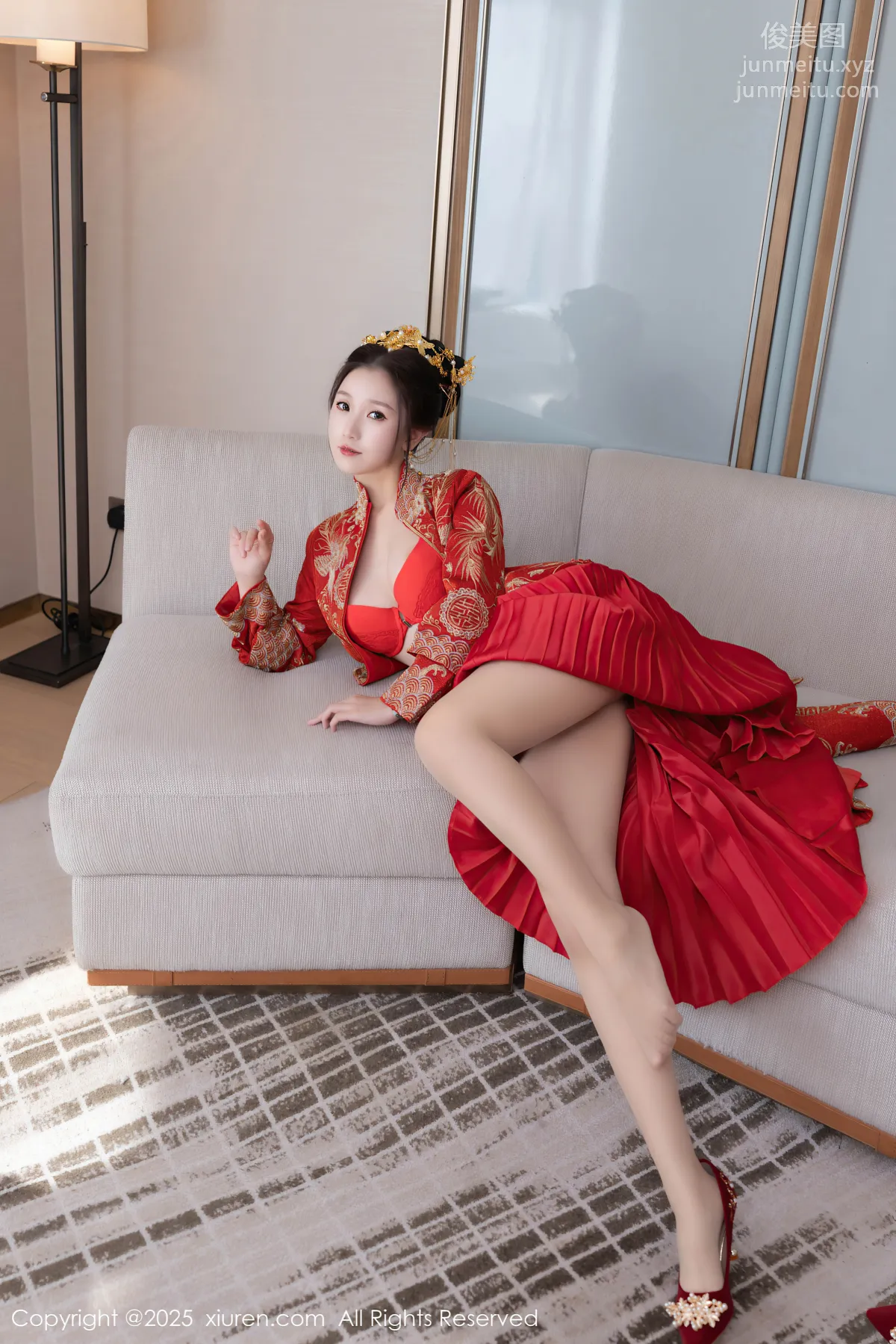 [Xiuren秀人网]2025.01.24 NO.9811 杏子Yada page 44