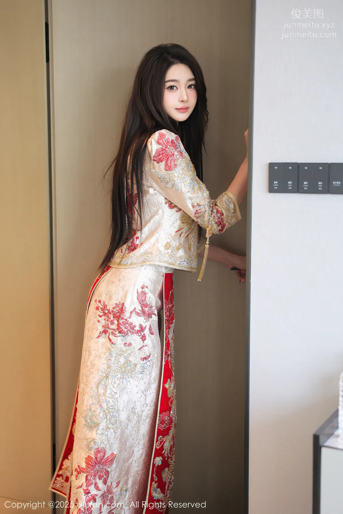 [Xiuren秀人网]2025.01.26 NO.9833 Candy糖糖 page 4