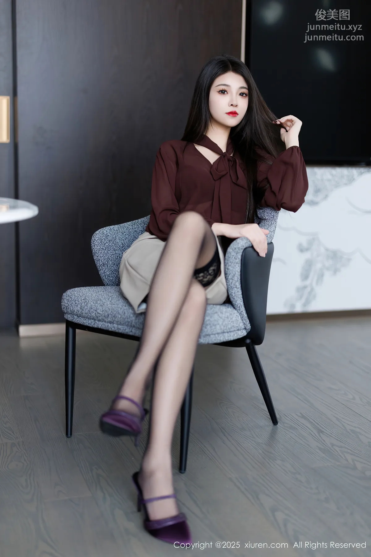 [Xiuren秀人网]2025.02.11 NO.9868 初梦瑶 page 4
