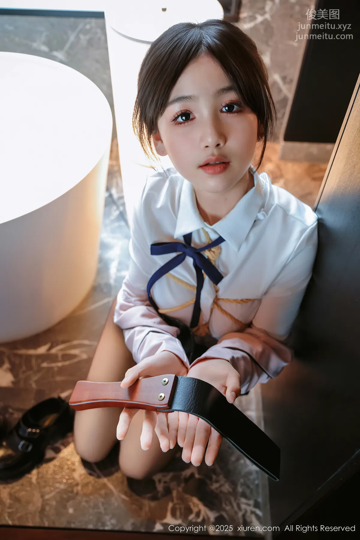 [Xiuren秀人网]2025.02.28 NO.9949 奶芙乔乔 page 34
