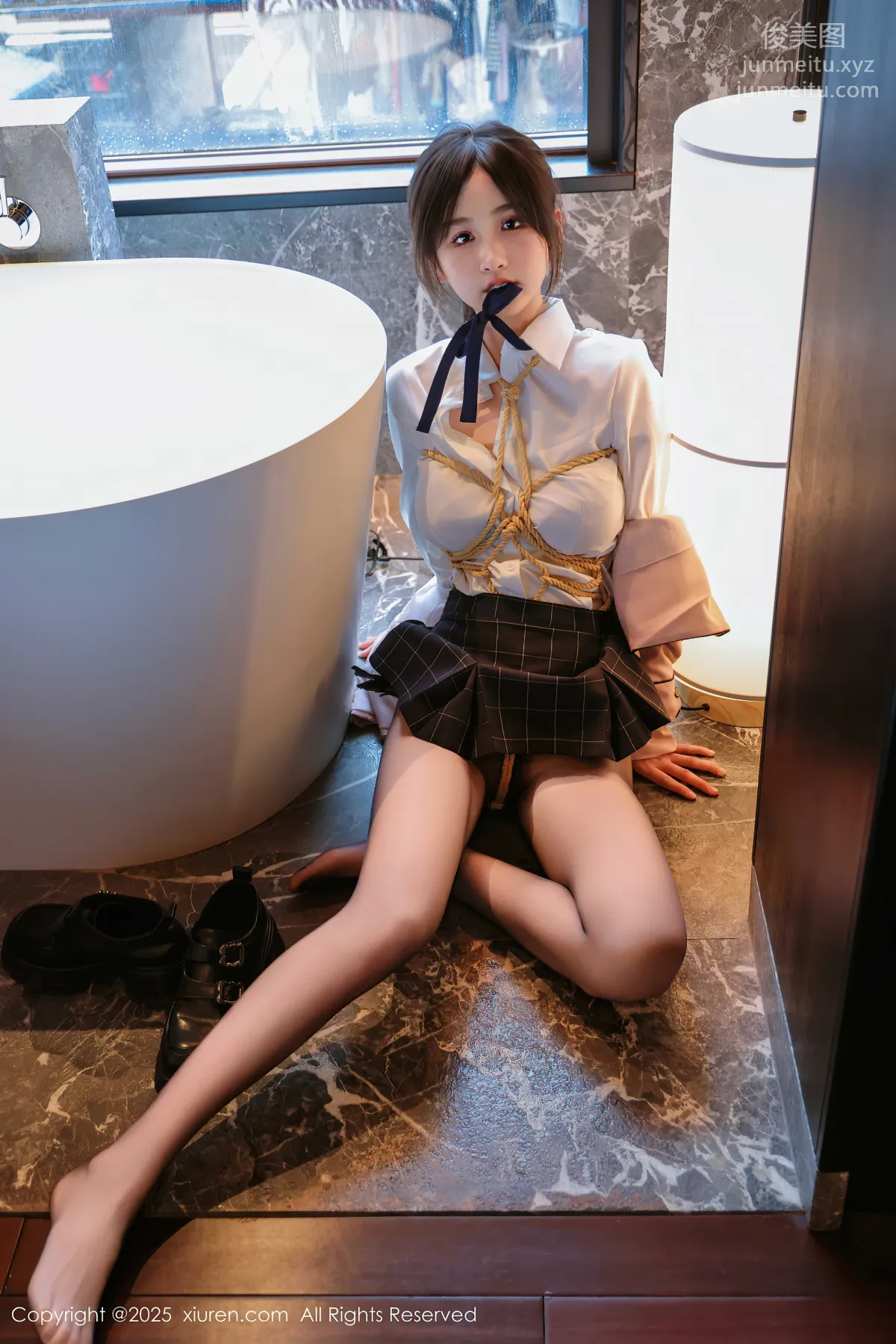 [Xiuren秀人网]2025.02.28 NO.9949 奶芙乔乔 page 42