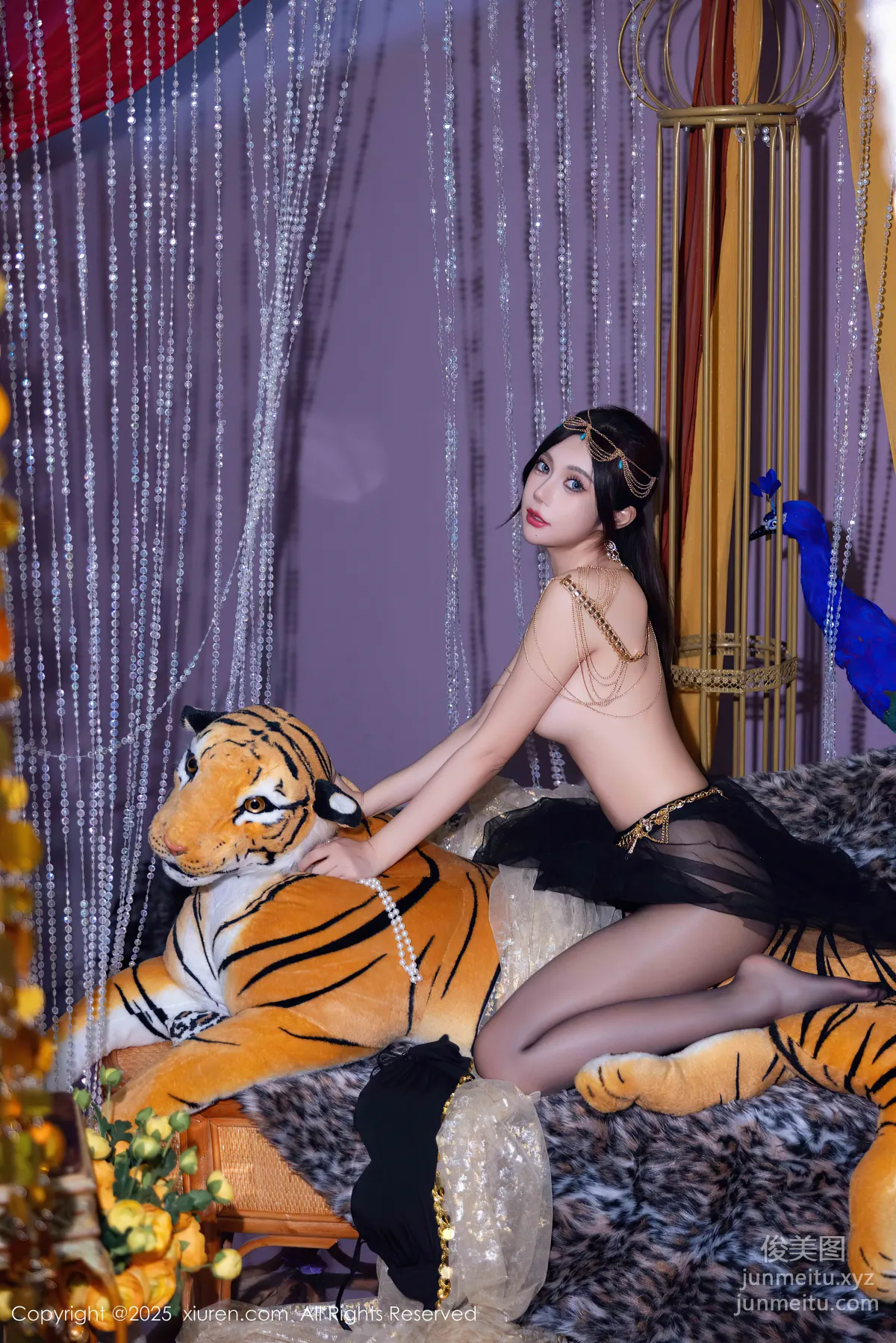 [Xiuren秀人网]2025.03.14 NO.10018 绮里嘉ula page 44