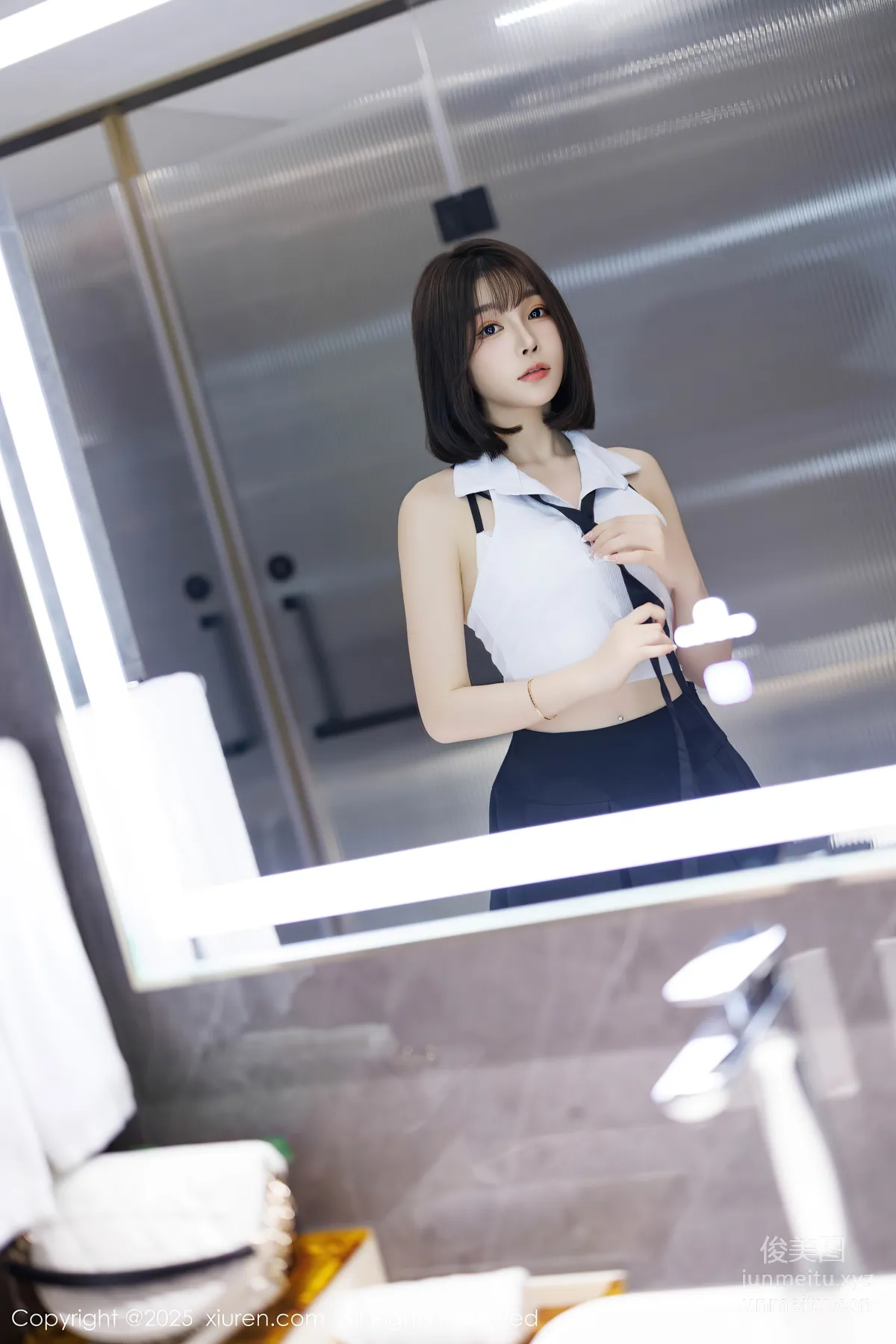 [Xiuren秀人网]2025.03.20 NO.10048 徐莉芝Booty page 2