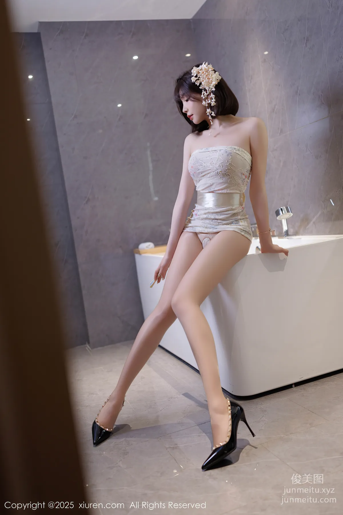 [Xiuren秀人网]2025.03.20 NO.10048 徐莉芝Booty page 45