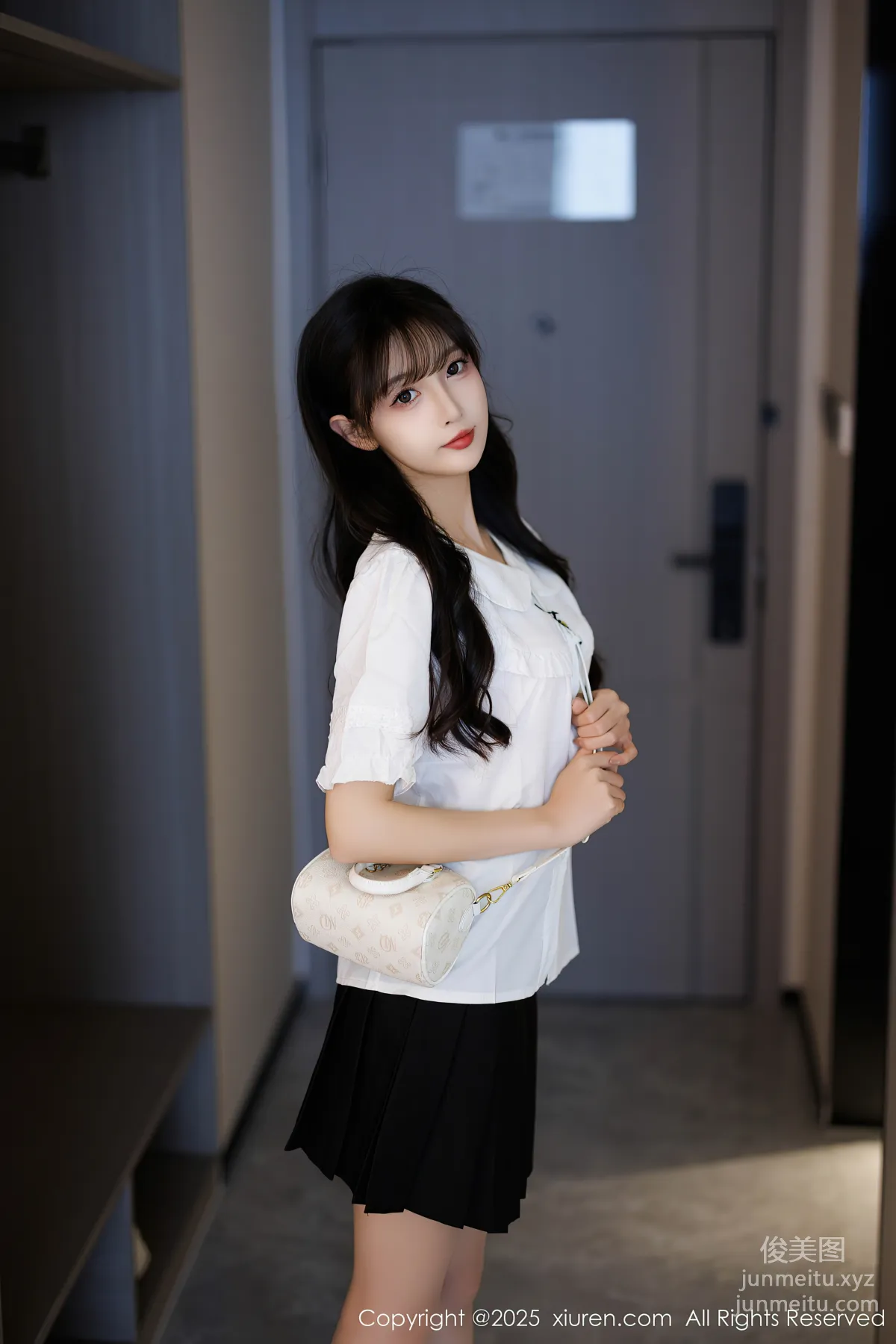 [Xiuren秀人网]2025.03.25 NO.10067 樱桃小阑子 page 4