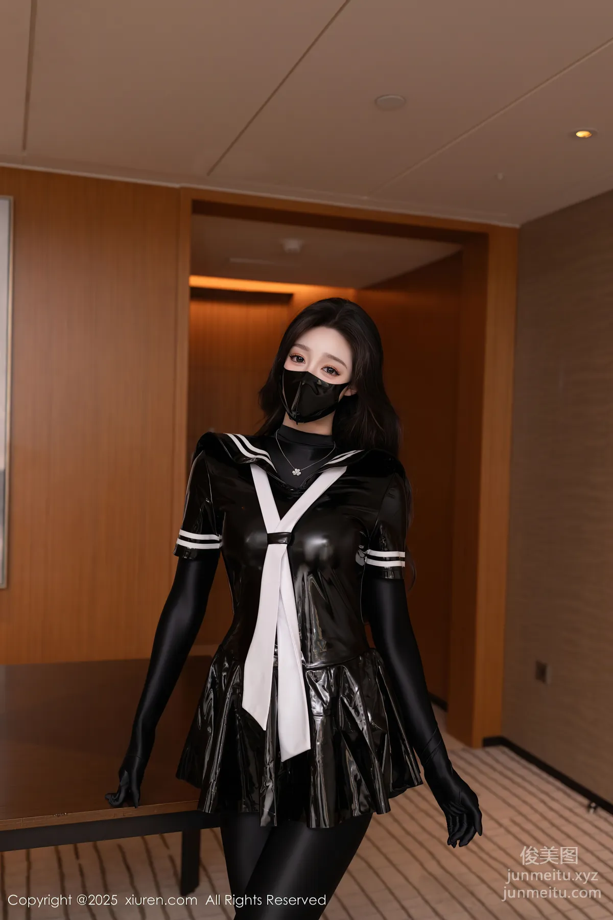 [Xiuren秀人网]2025.03.28 NO.10087 小逗逗 page 2