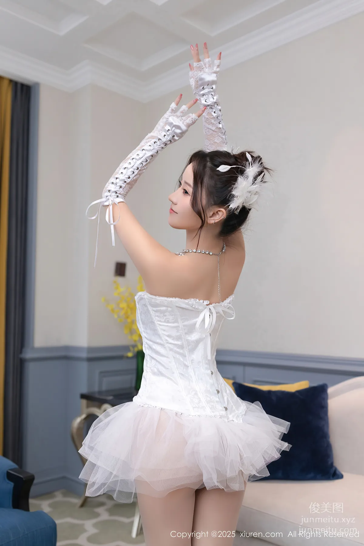 [Xiuren秀人网]2025.04.16 NO.10161 杏子Yada page 14