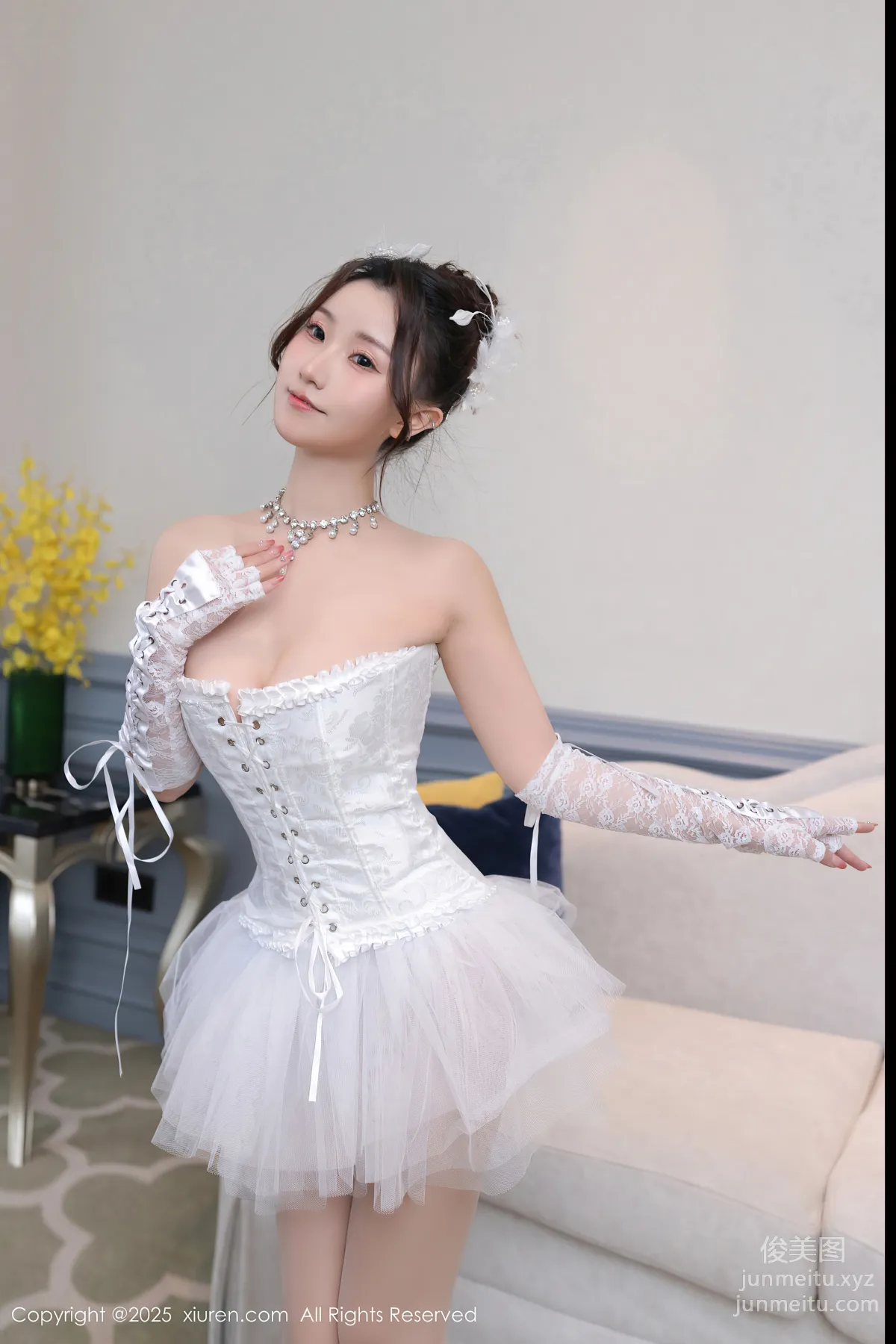 [Xiuren秀人网]2025.04.16 NO.10161 杏子Yada page 16