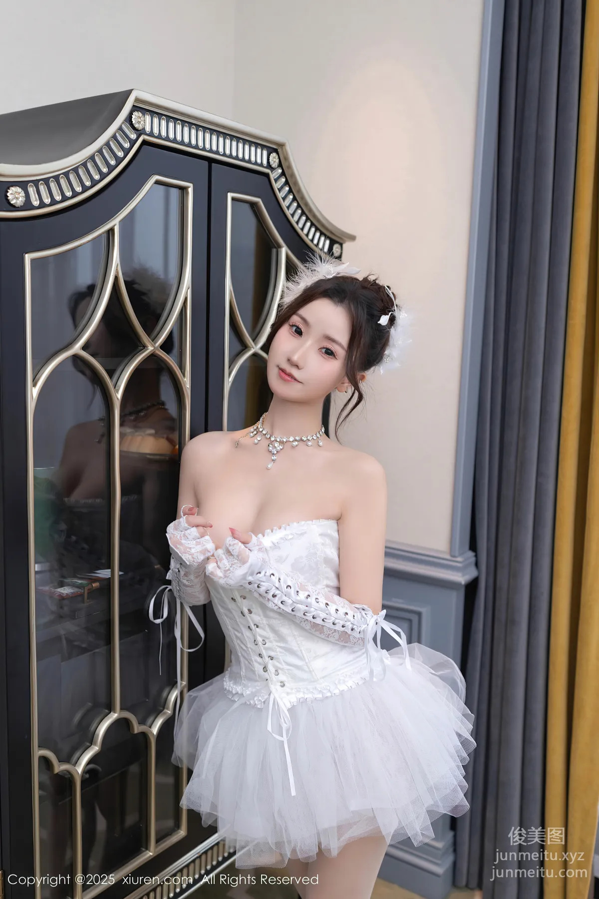 [Xiuren秀人网]2025.04.16 NO.10161 杏子Yada page 36