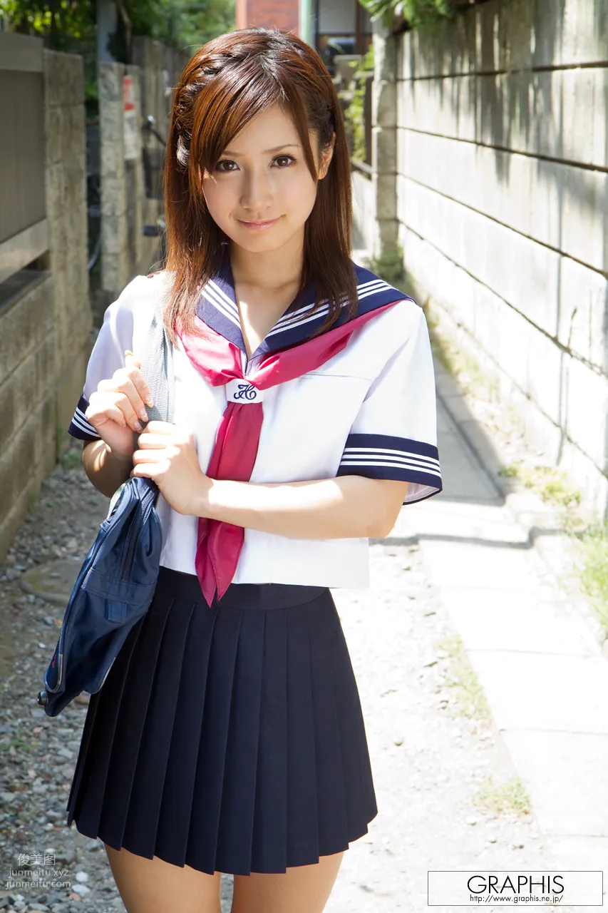 2012-07 Minami Kojima page 22