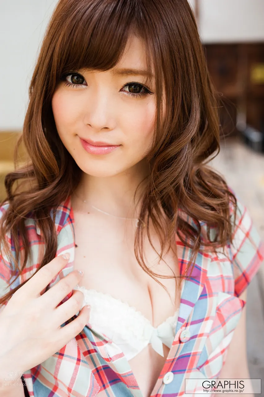 2013-04 Rina Kato page 27