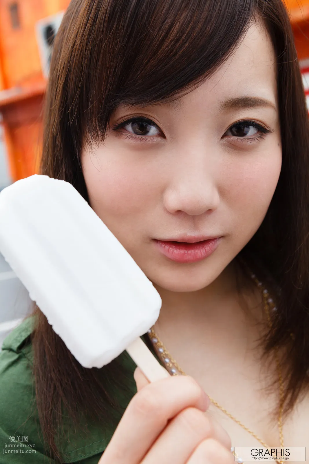 2013-09 Mao Kurata page 8