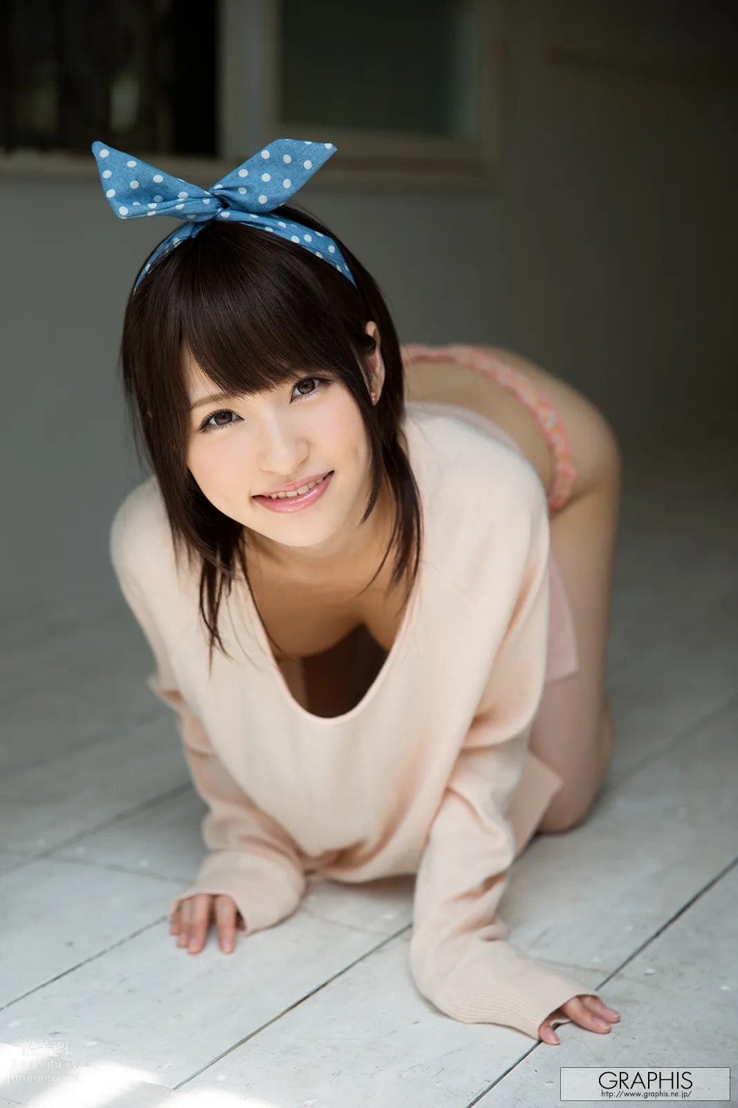 [Graphis] 2014.08 01 初脱ぎ娘！天使もえ page 27